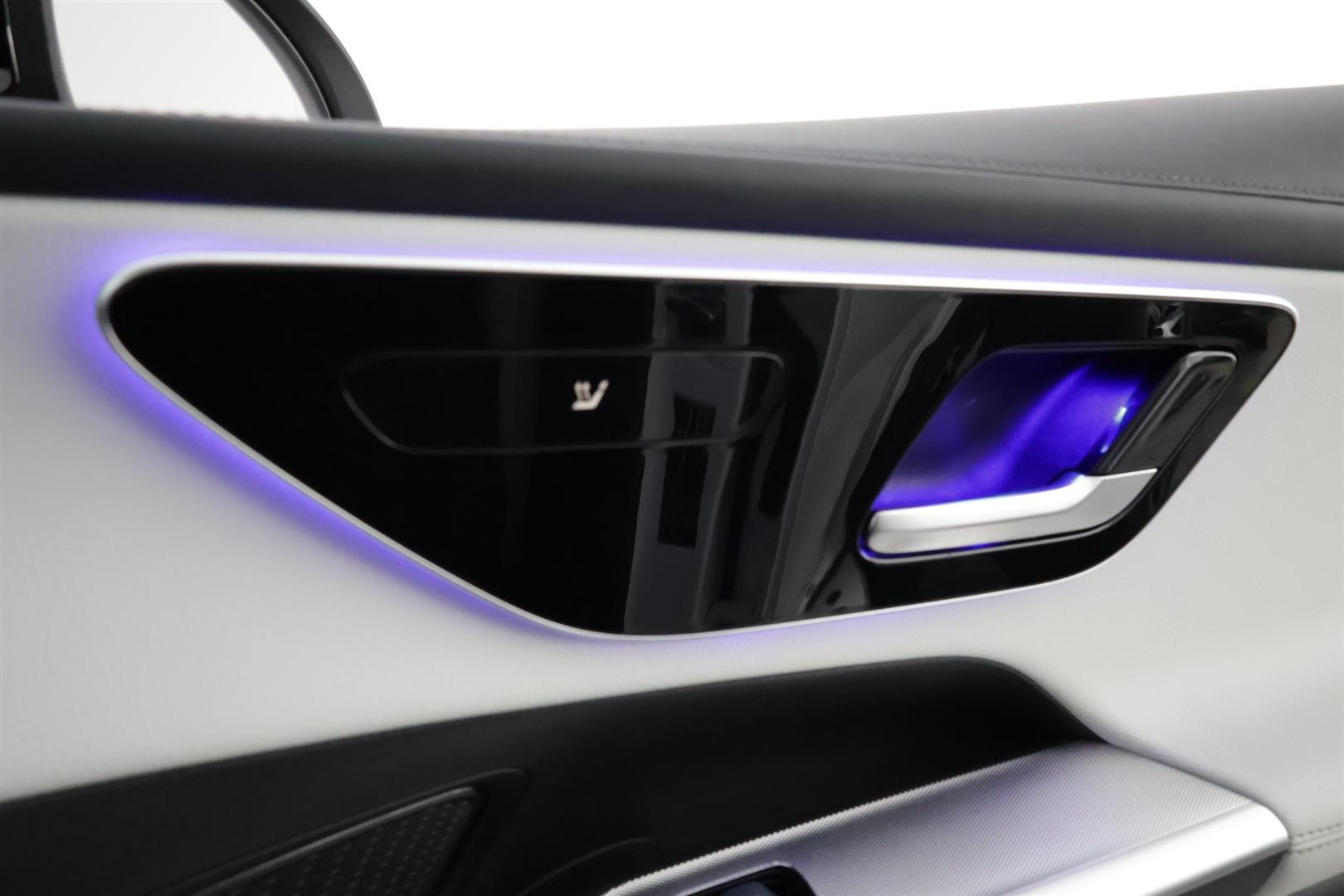 Mercedes-Benz GLC 2023