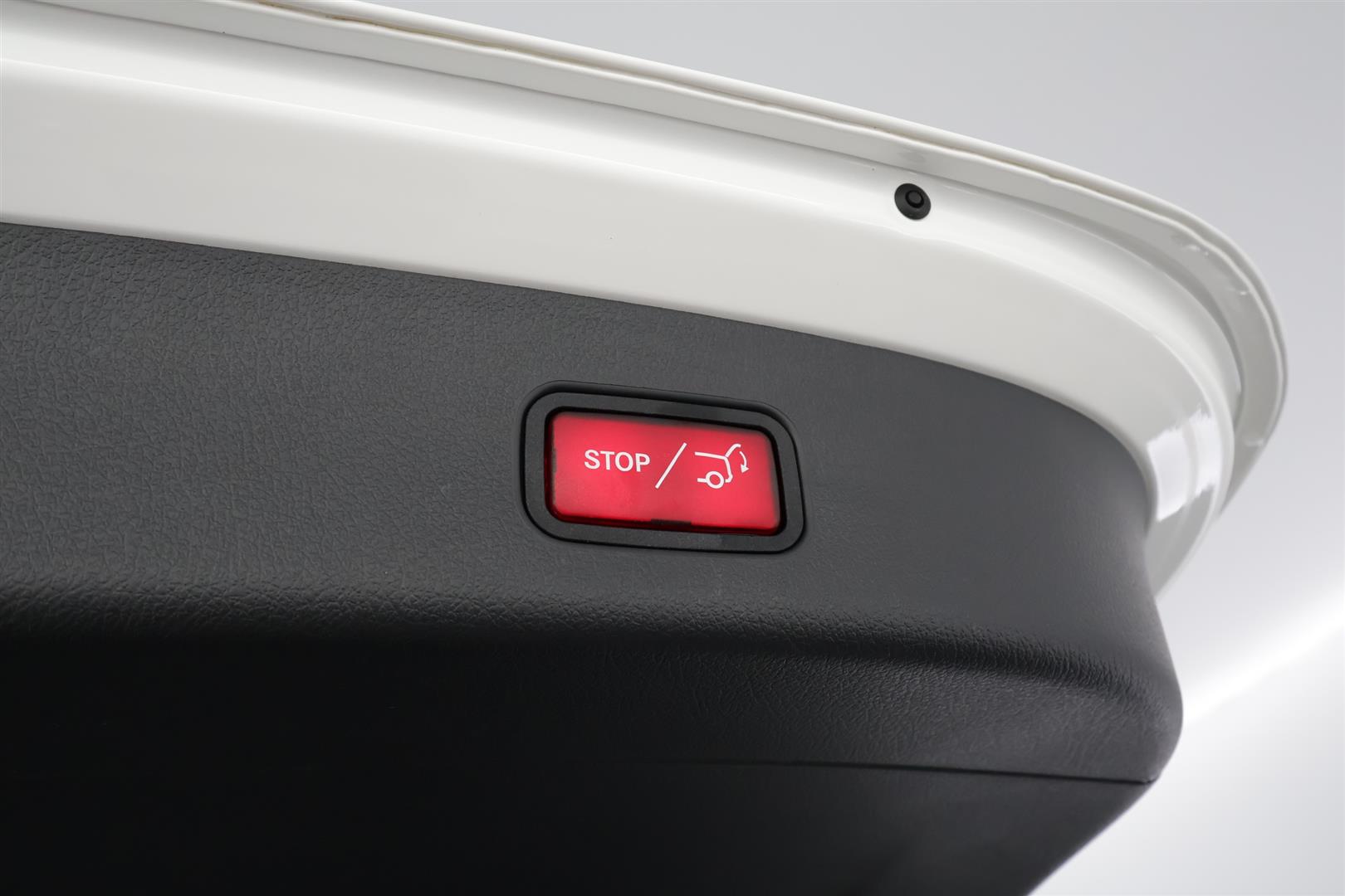 Mercedes-Benz GLC 2023