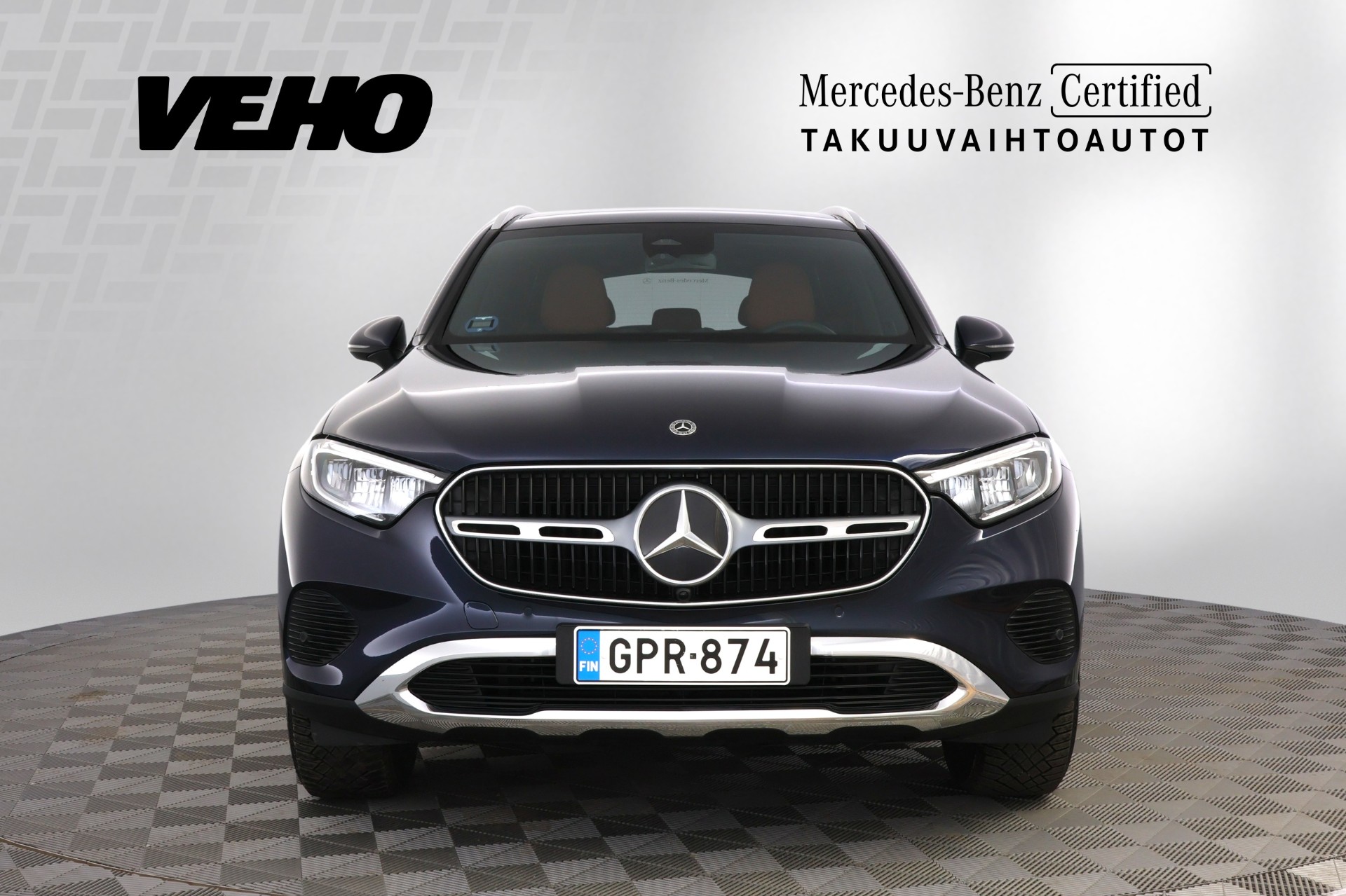 MERCEDES-BENZ GLC 2023