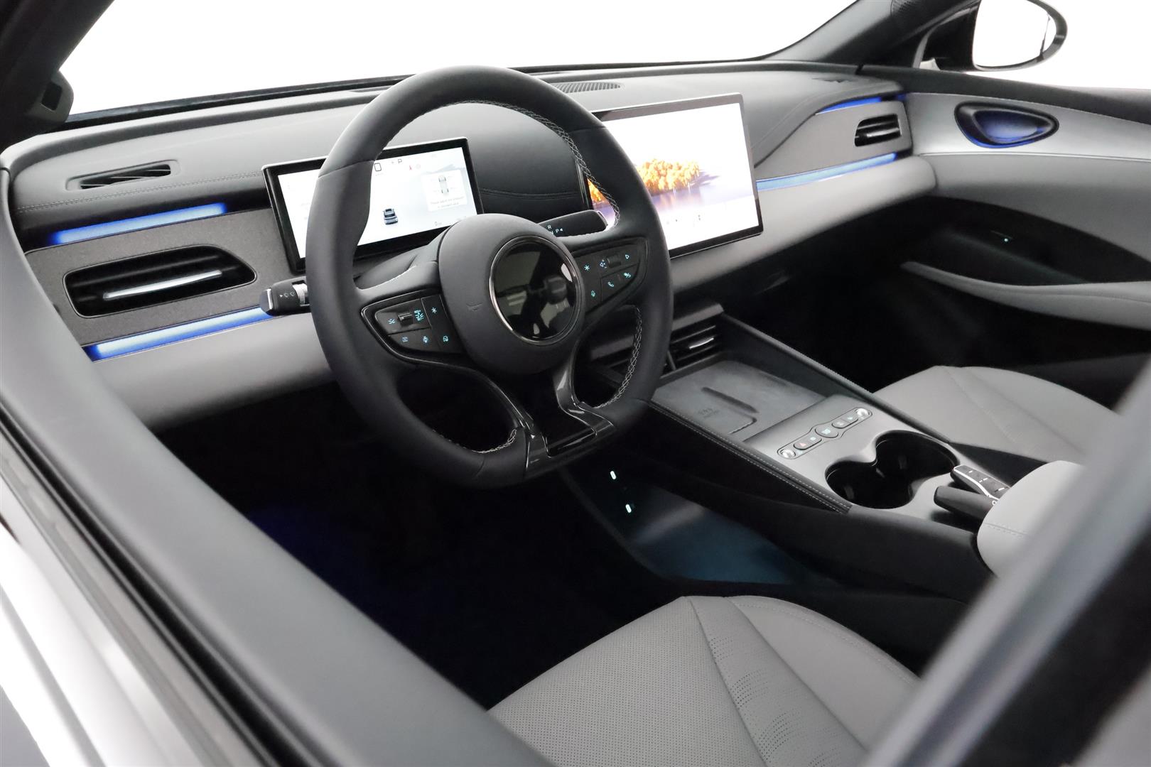 BYD Seal 6 DM-i 2025