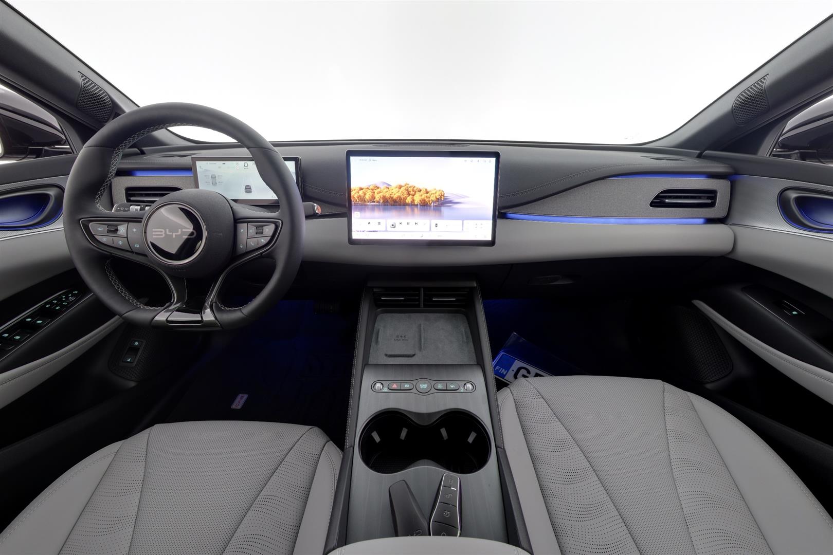 BYD Seal 6 DM-i 2025