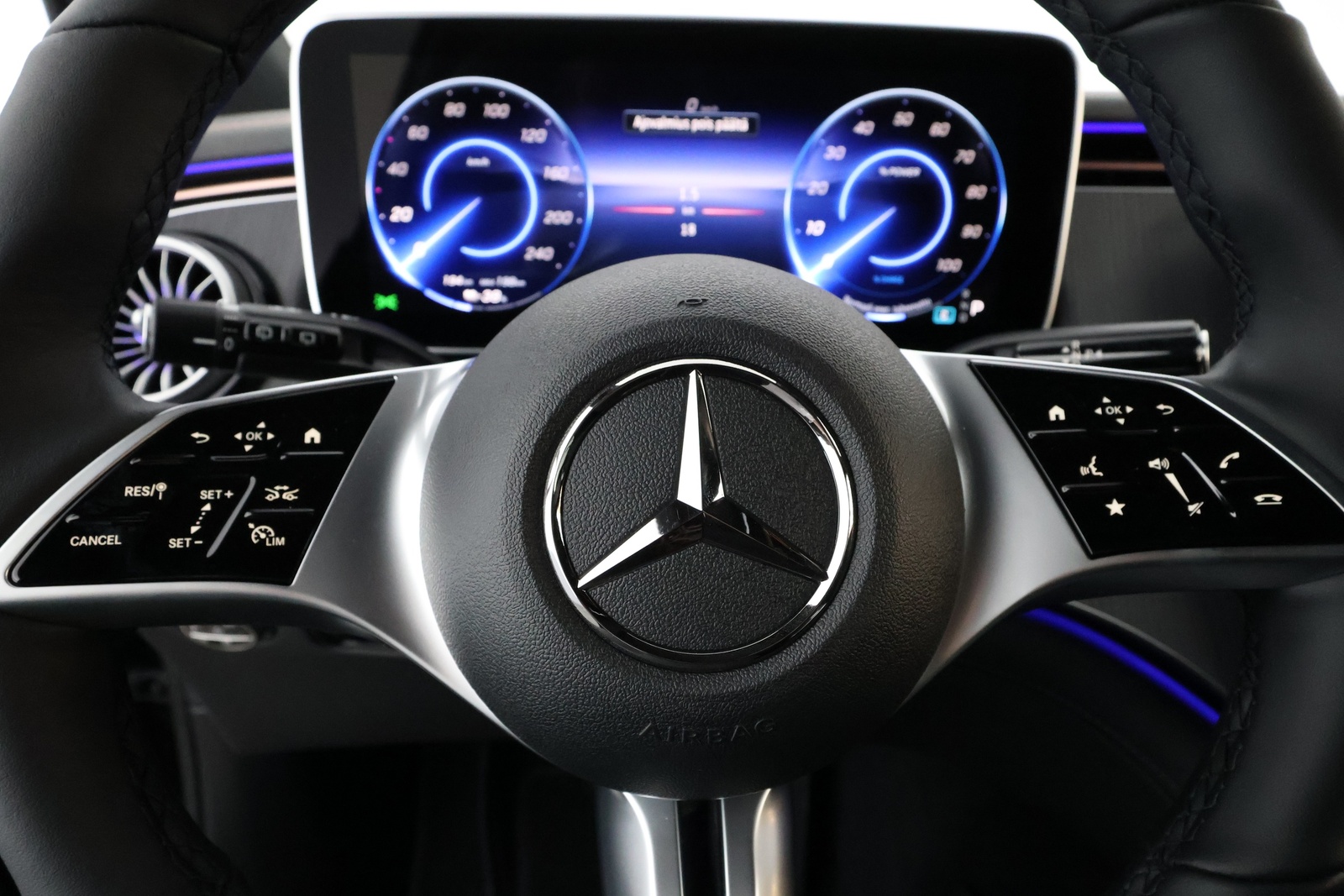 Mercedes-Benz EQE 2026