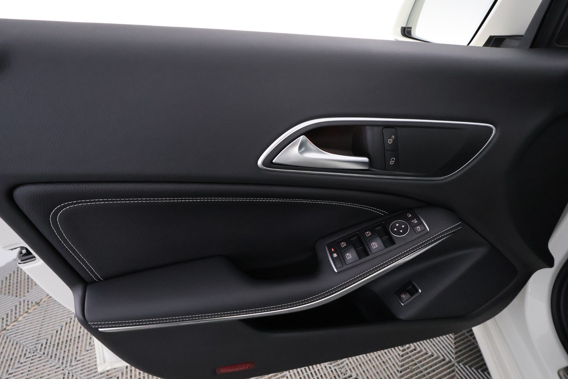 Mercedes-Benz CLA 2016