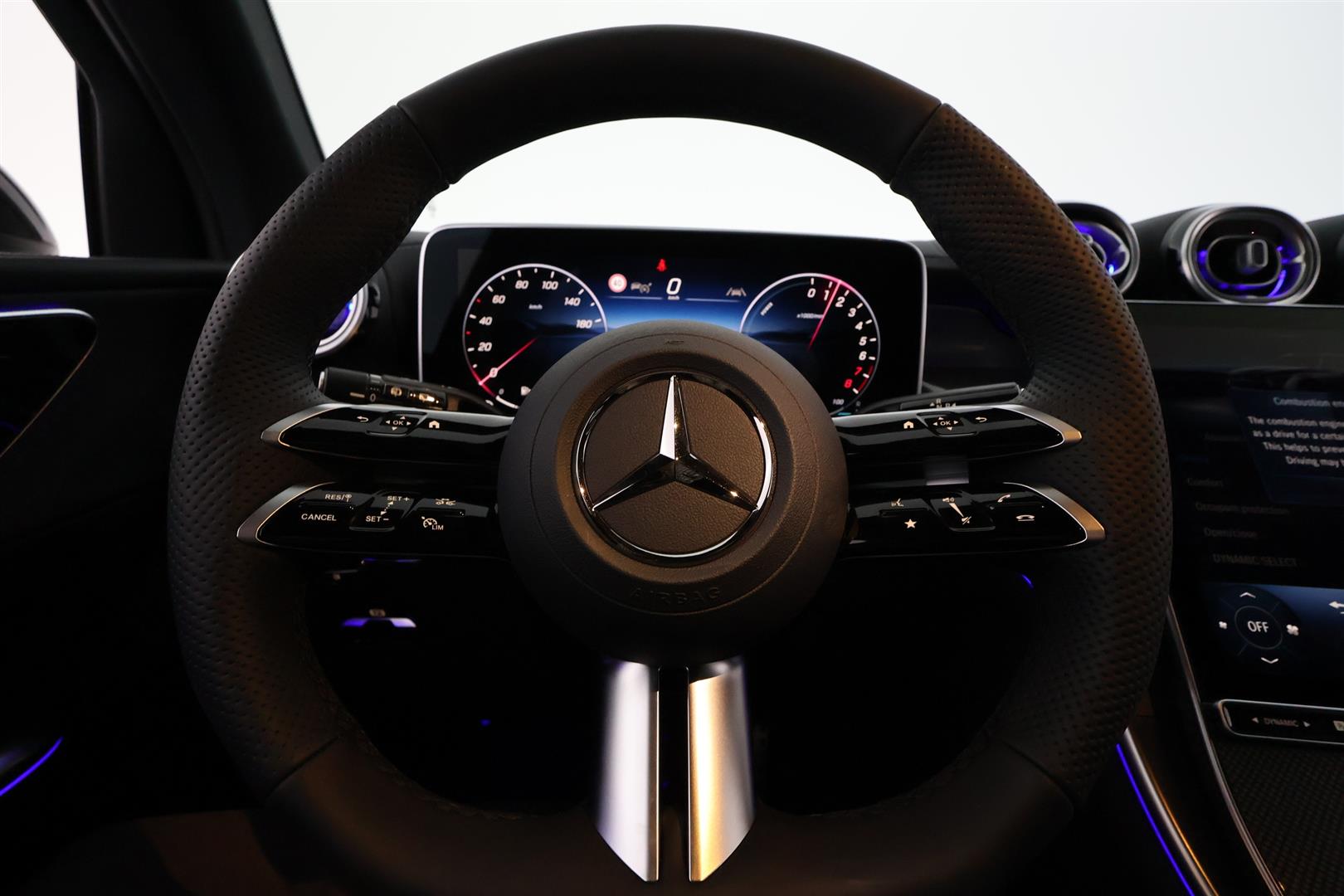 Mercedes-Benz GLC 2026