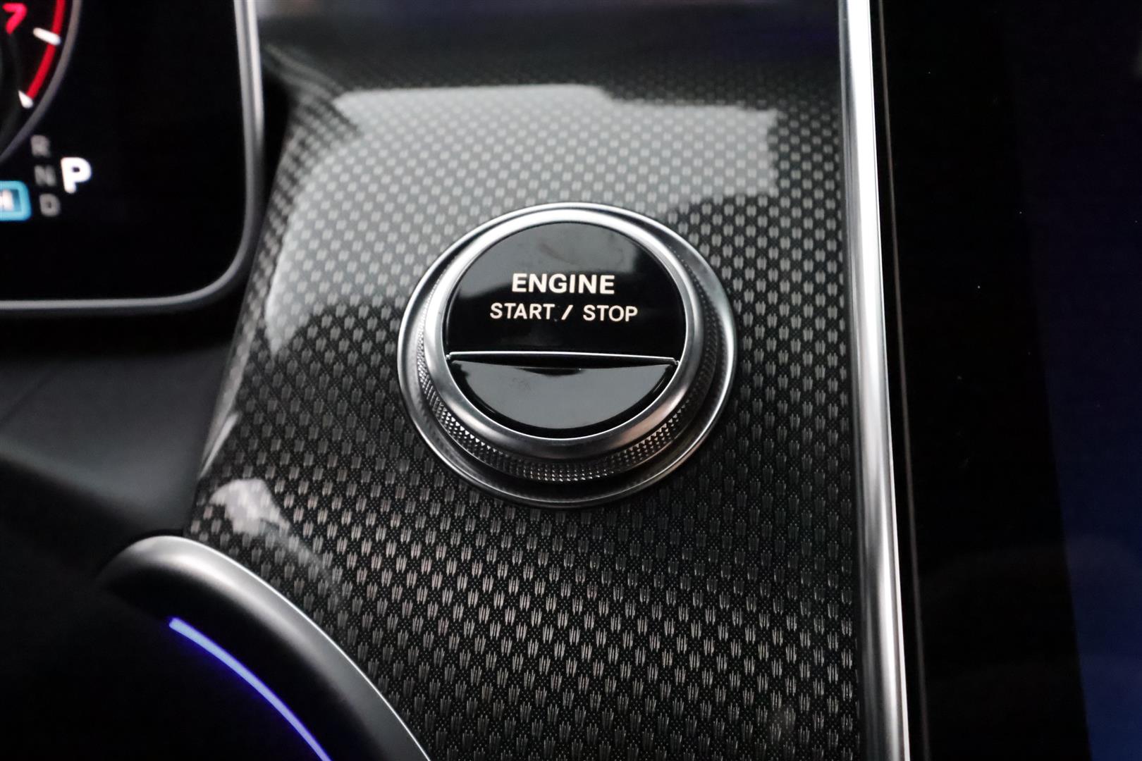 Mercedes-Benz GLC 2025