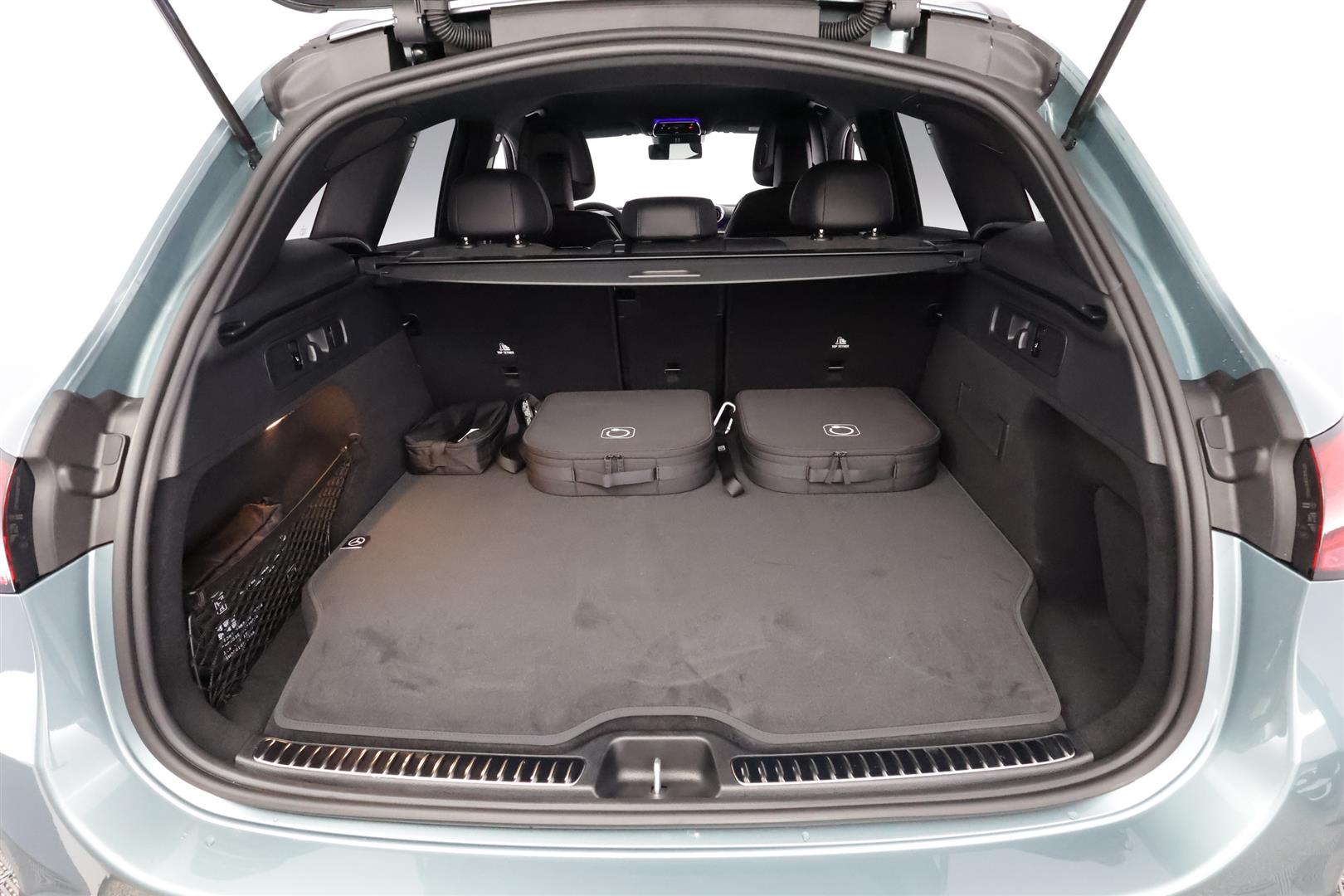 Mercedes-Benz GLC 2025