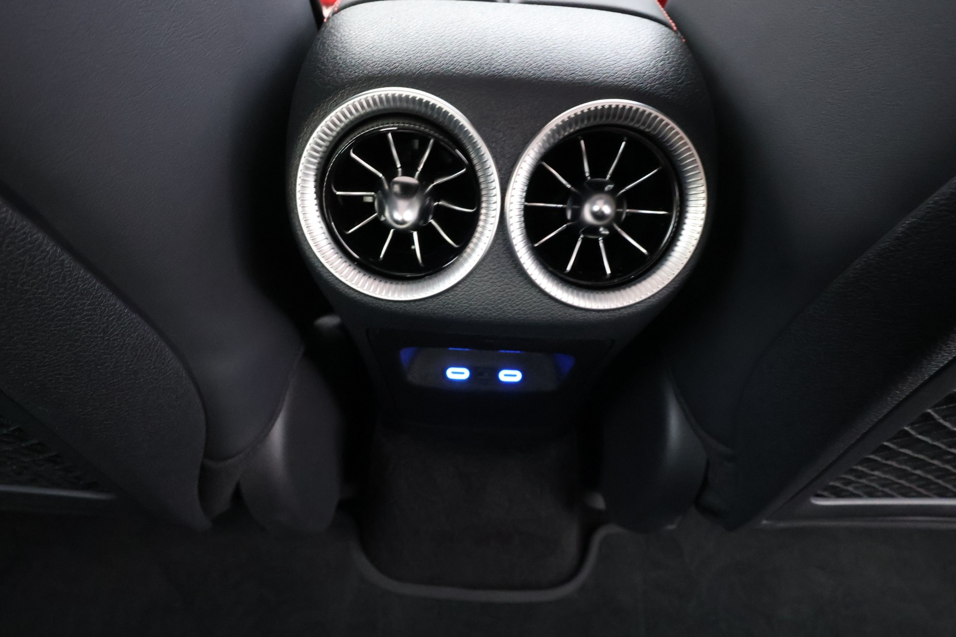 Mercedes-Benz CLA 2025