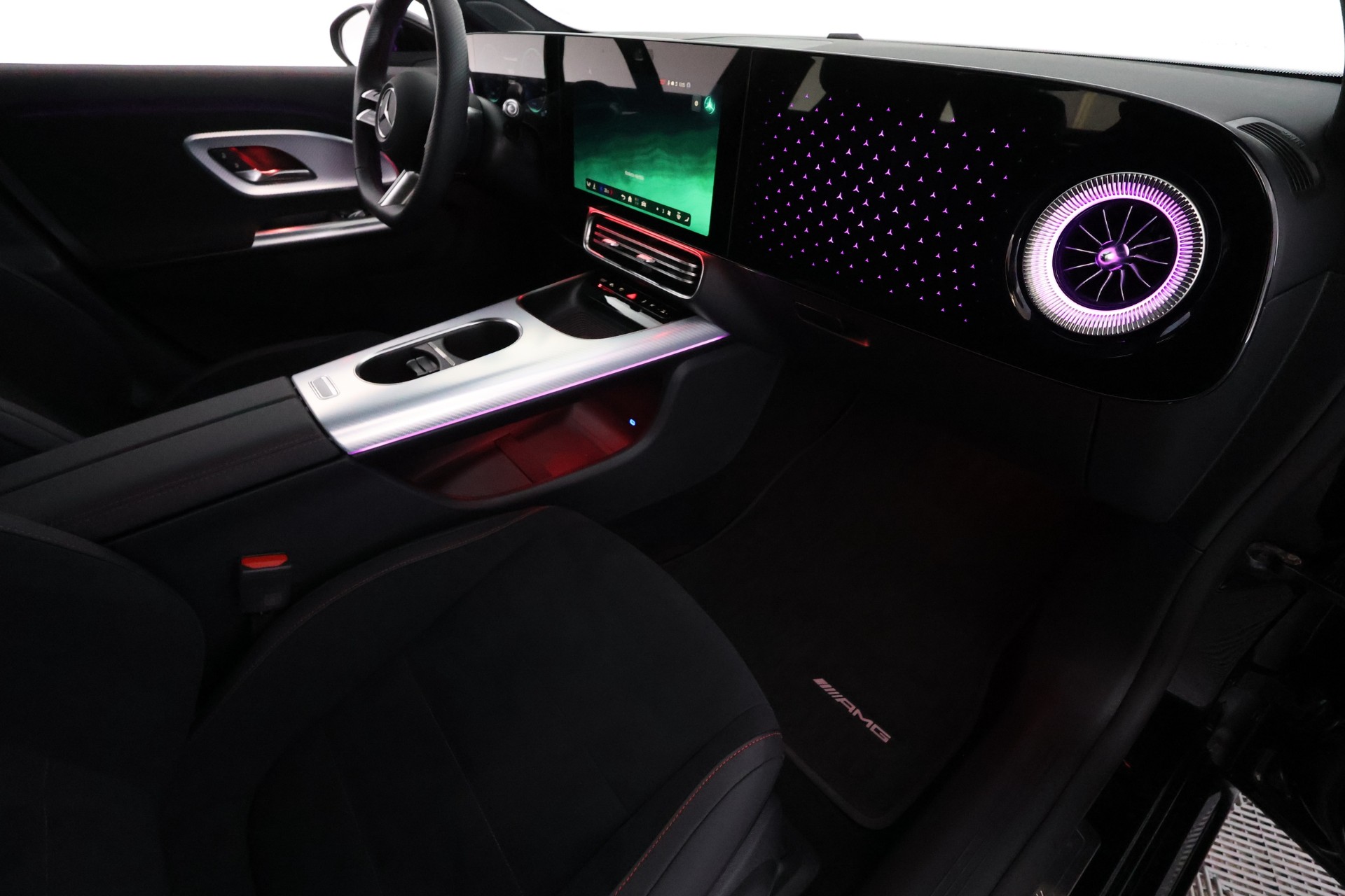 Mercedes-Benz CLA 2025