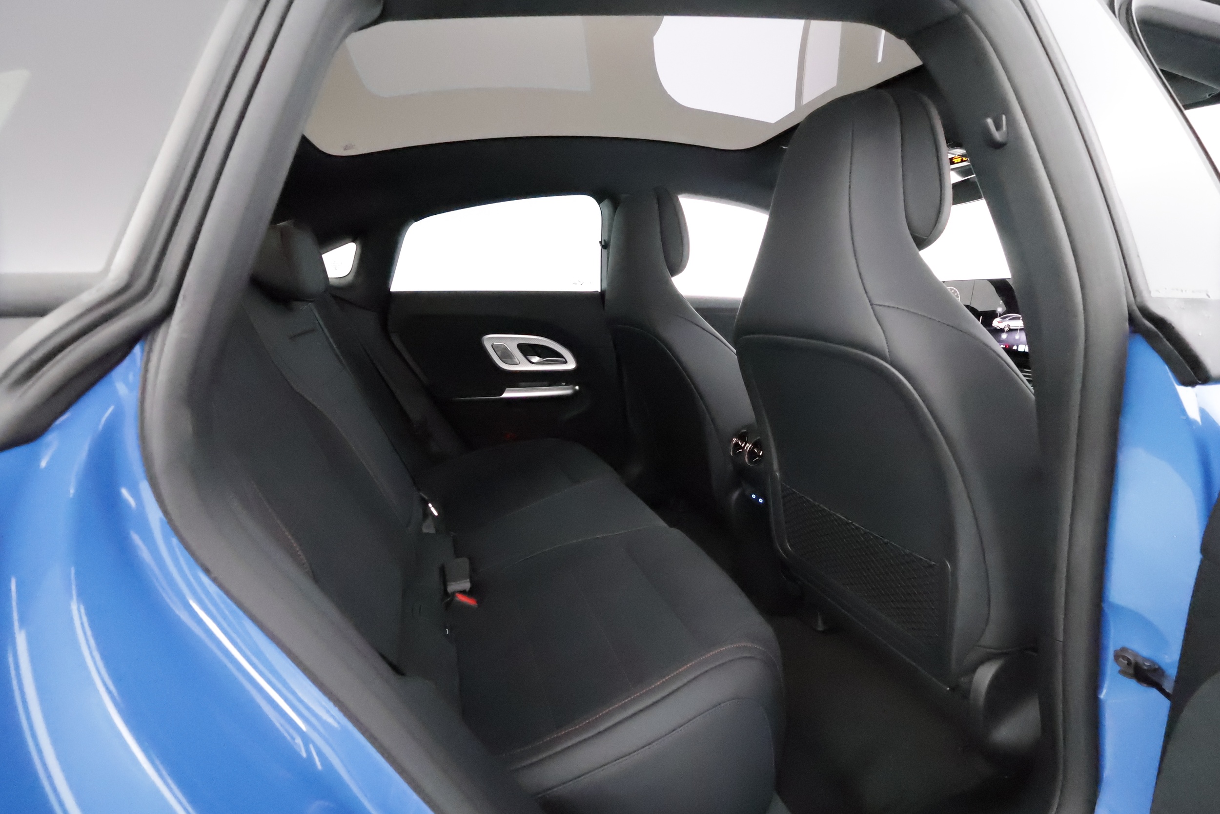 Mercedes-Benz CLA 2025