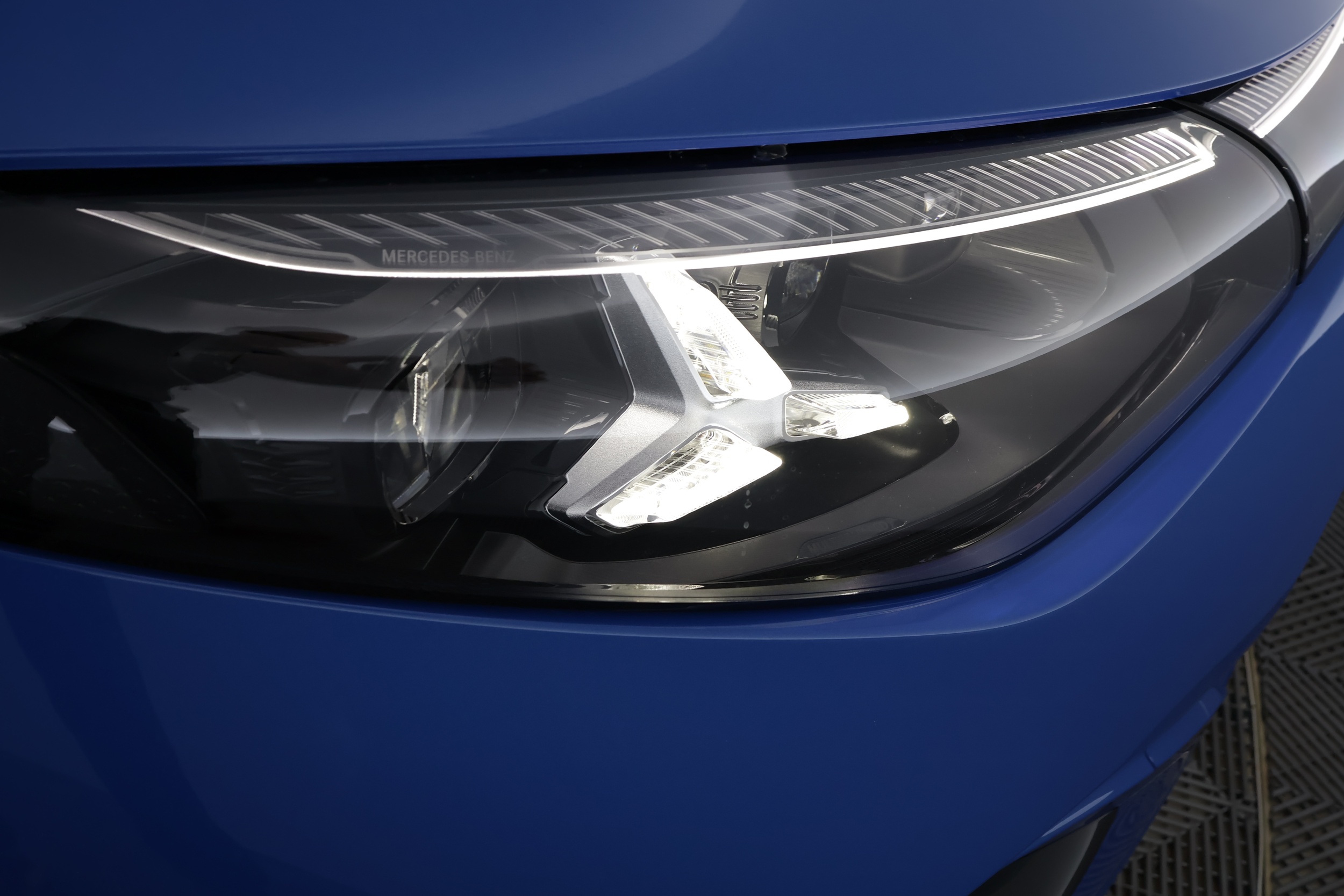 Mercedes-Benz CLA 2025