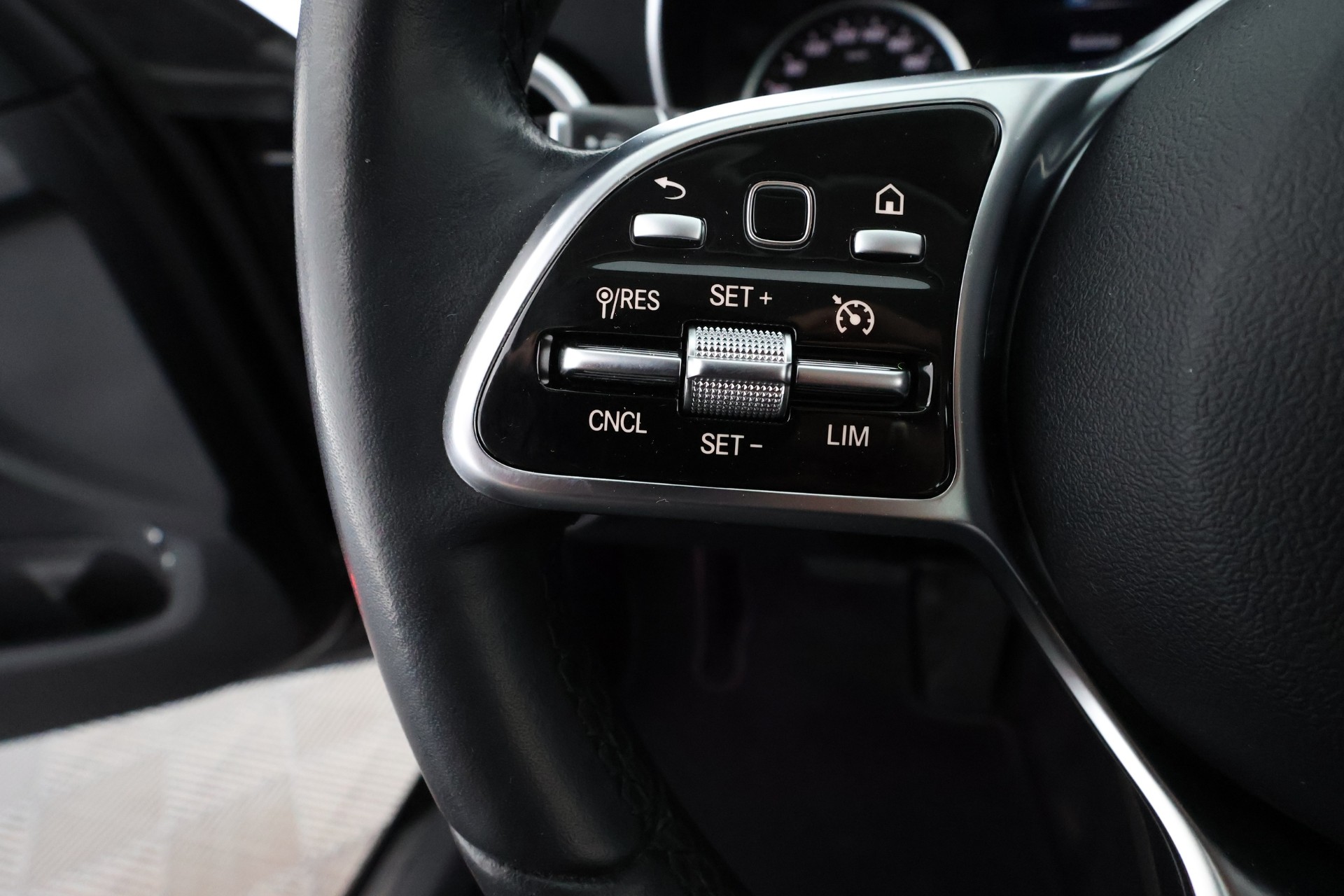 Mercedes-Benz C 2020