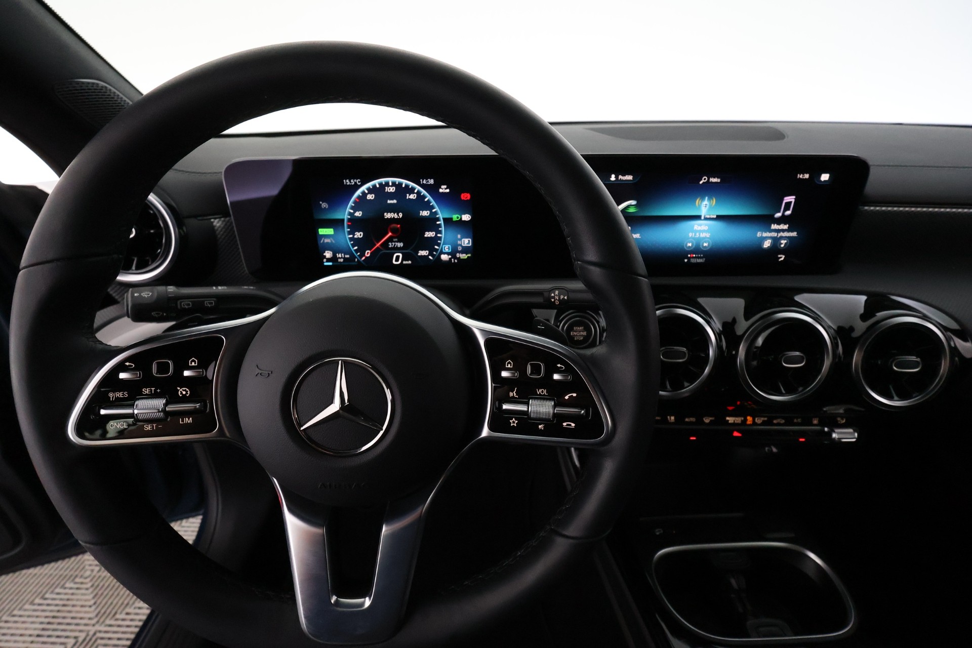 Mercedes-Benz CLA 2022