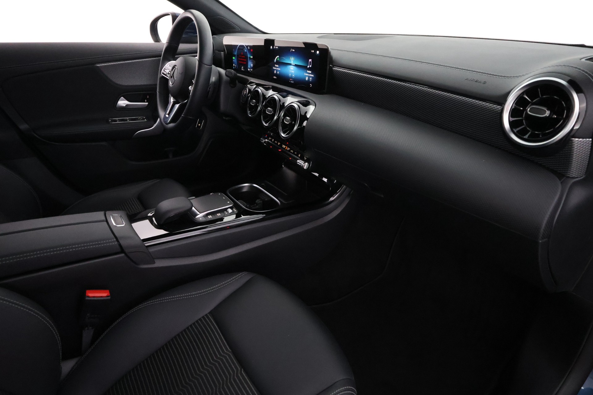 Mercedes-Benz CLA 2022