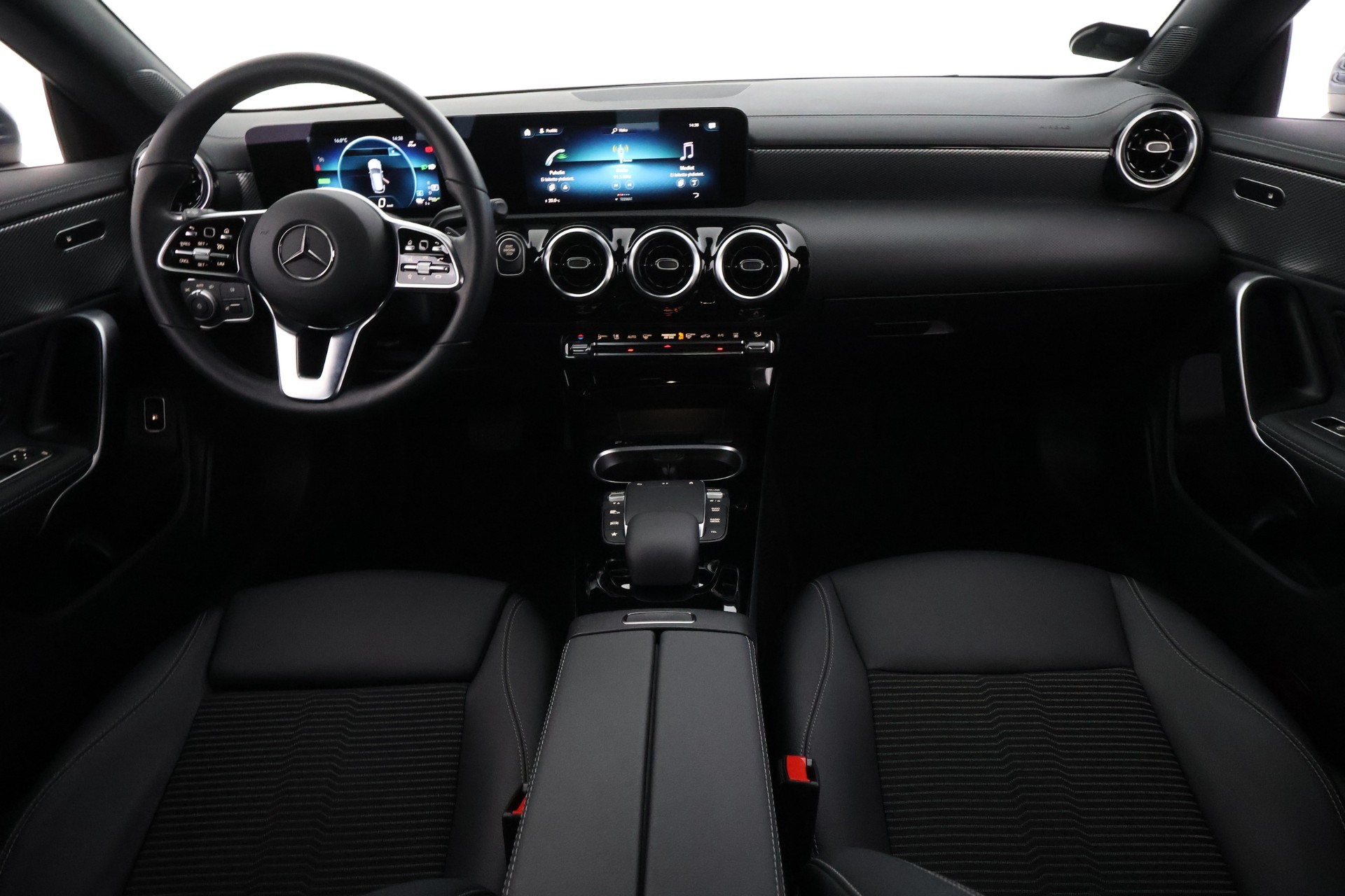 Mercedes-Benz CLA 2022