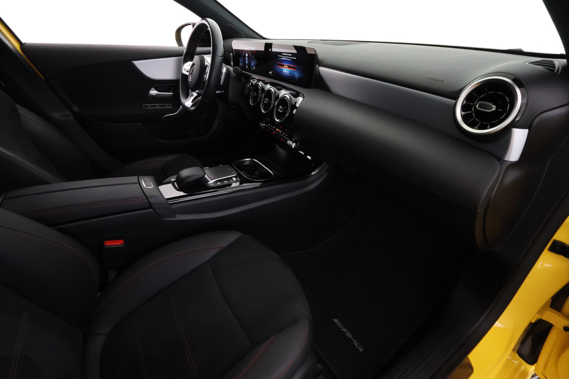Mercedes-Benz A 2022