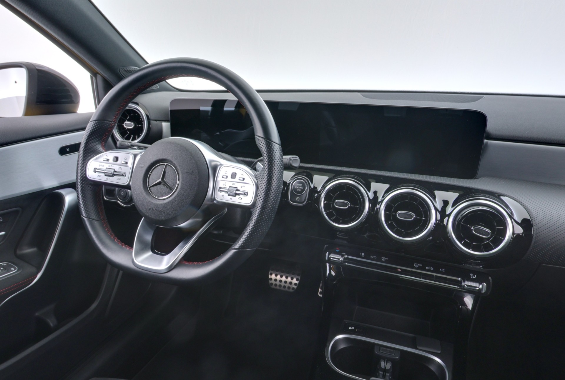 Mercedes-Benz A 2022