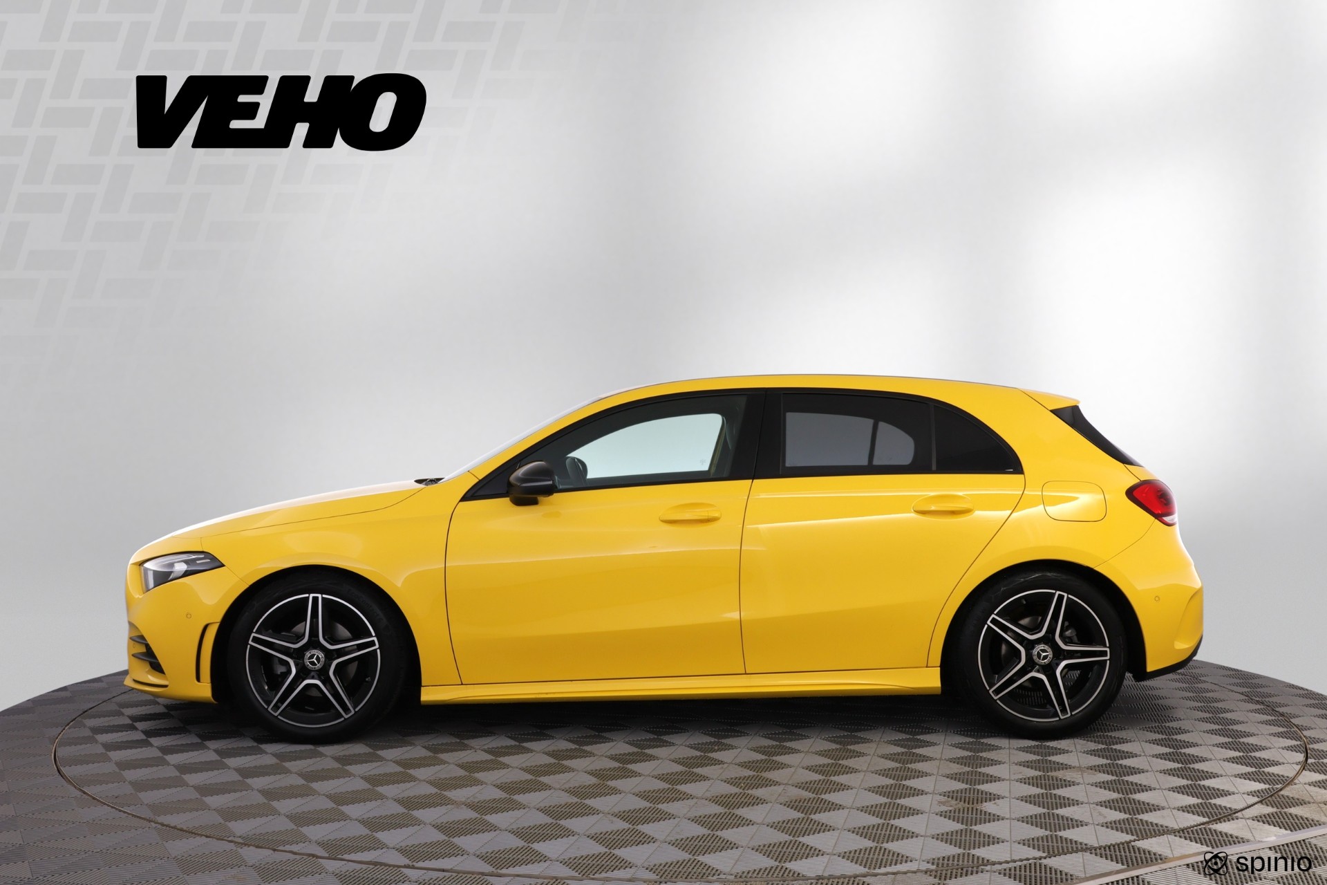 Mercedes-Benz A 2022