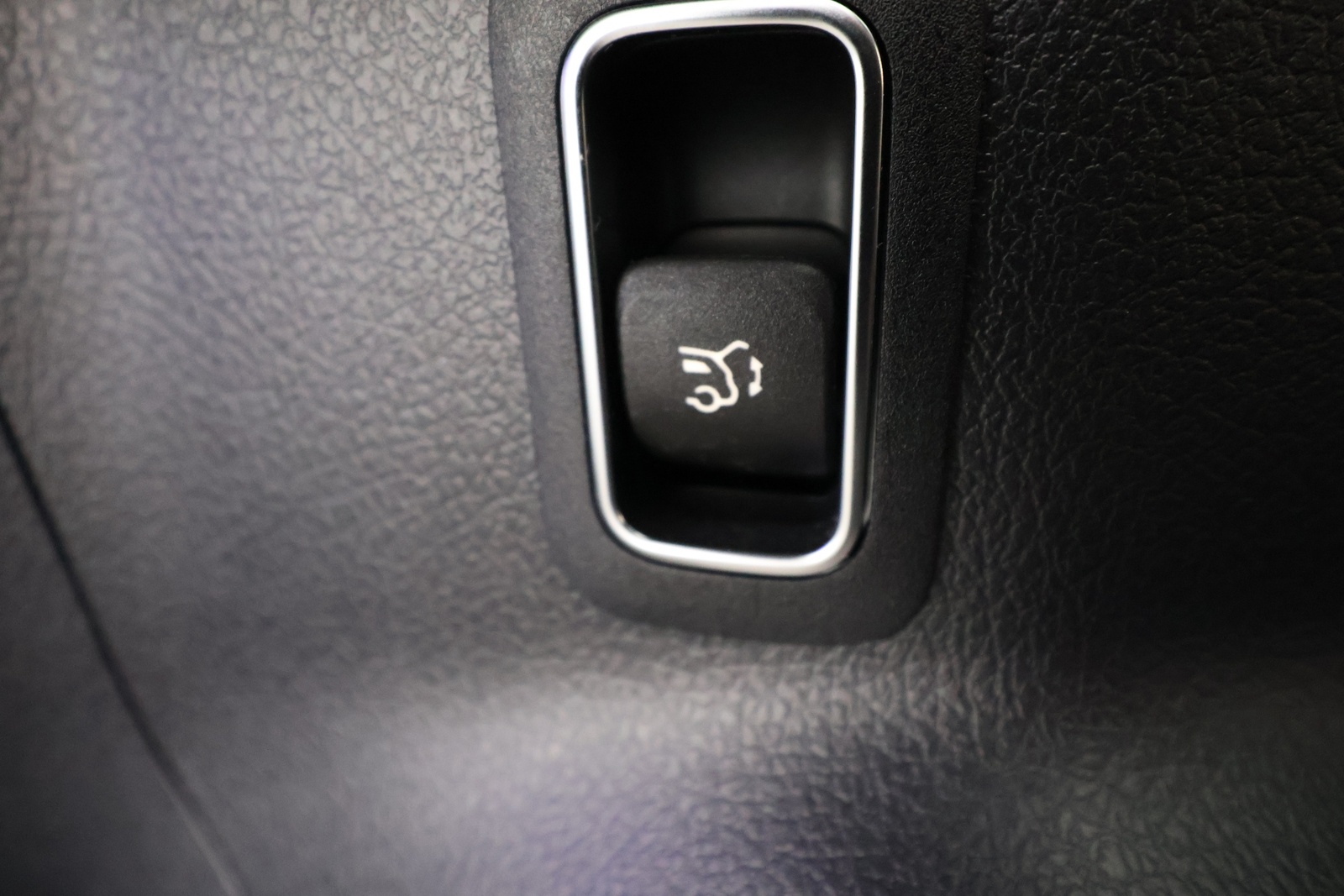 Mercedes-Benz EQB 2023