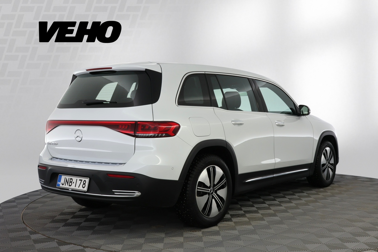 Mercedes-Benz EQB 2023