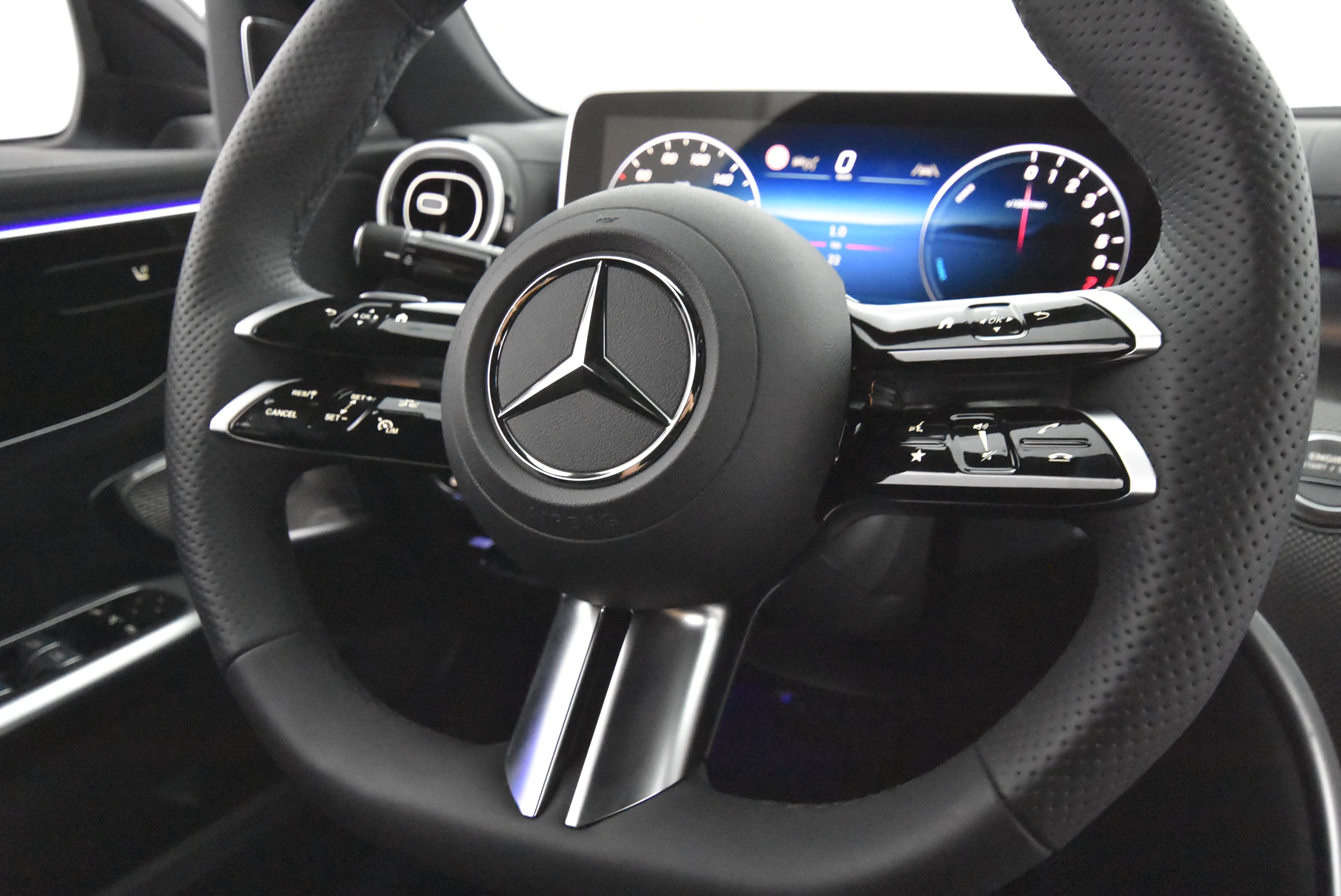Mercedes-Benz C 2025
