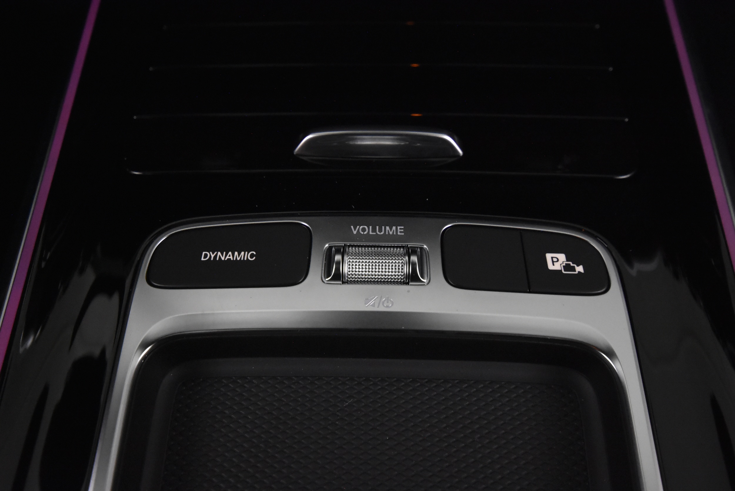 Mercedes-Benz EQB 2025