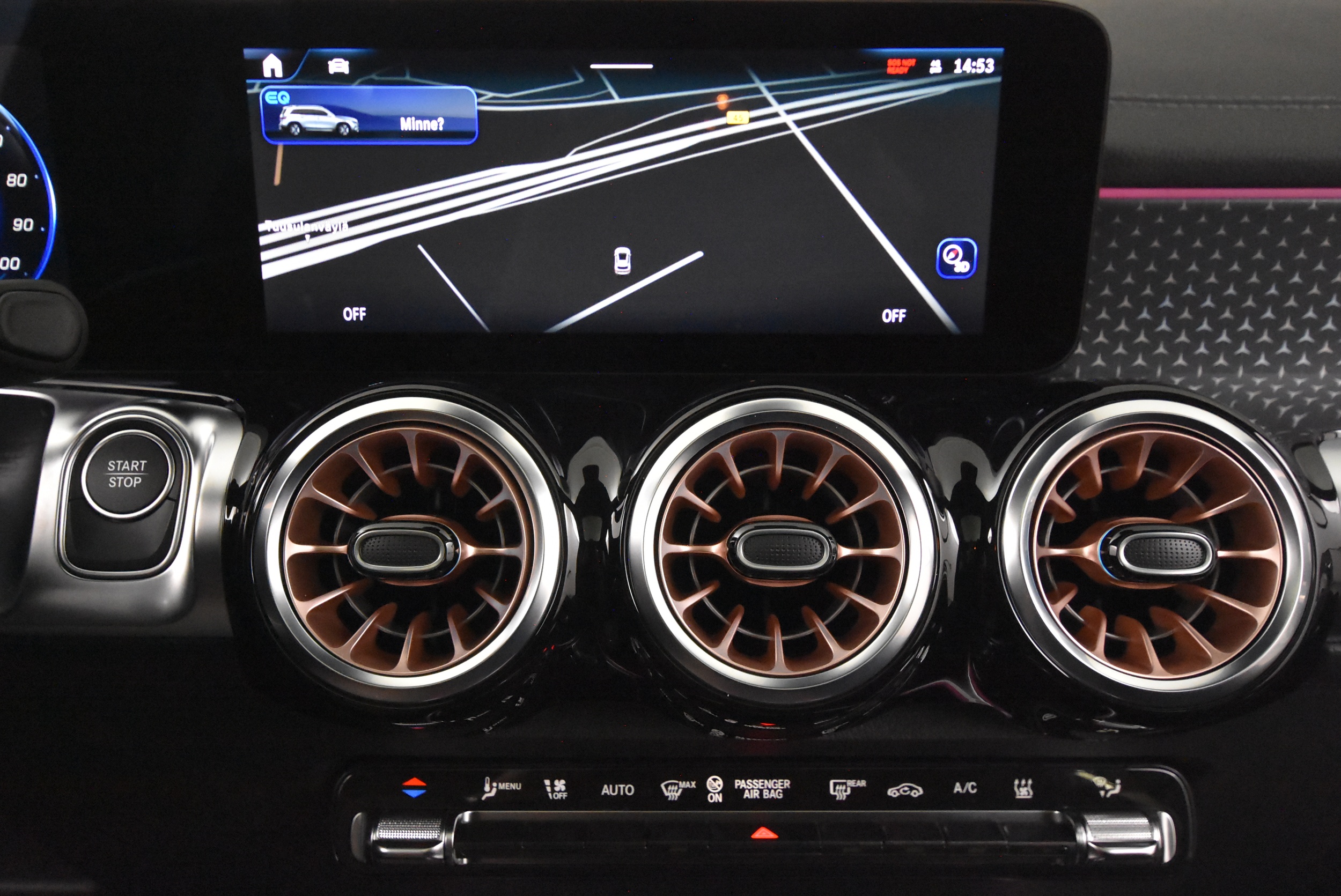 Mercedes-Benz EQB 2025