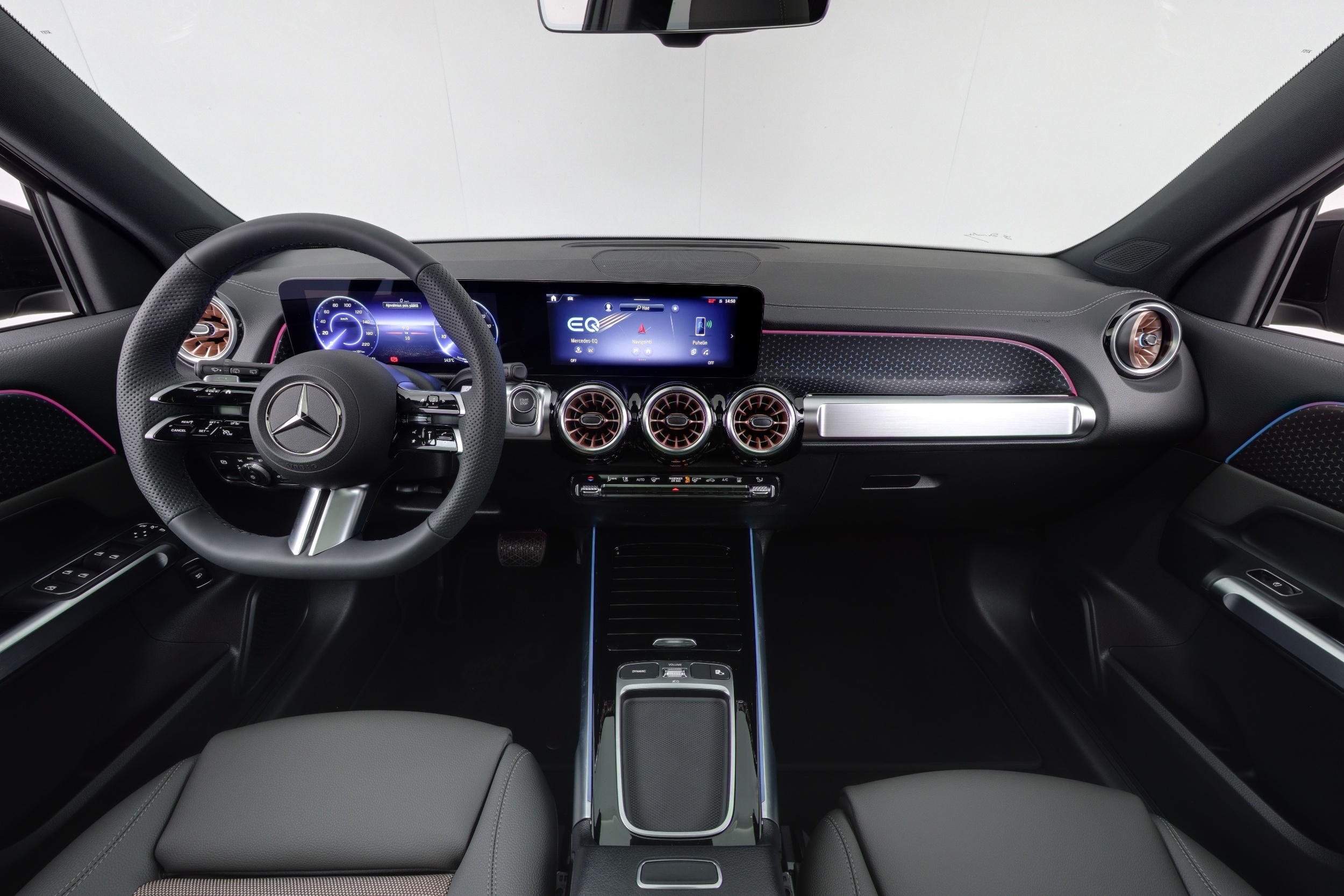 Mercedes-Benz EQB 2025