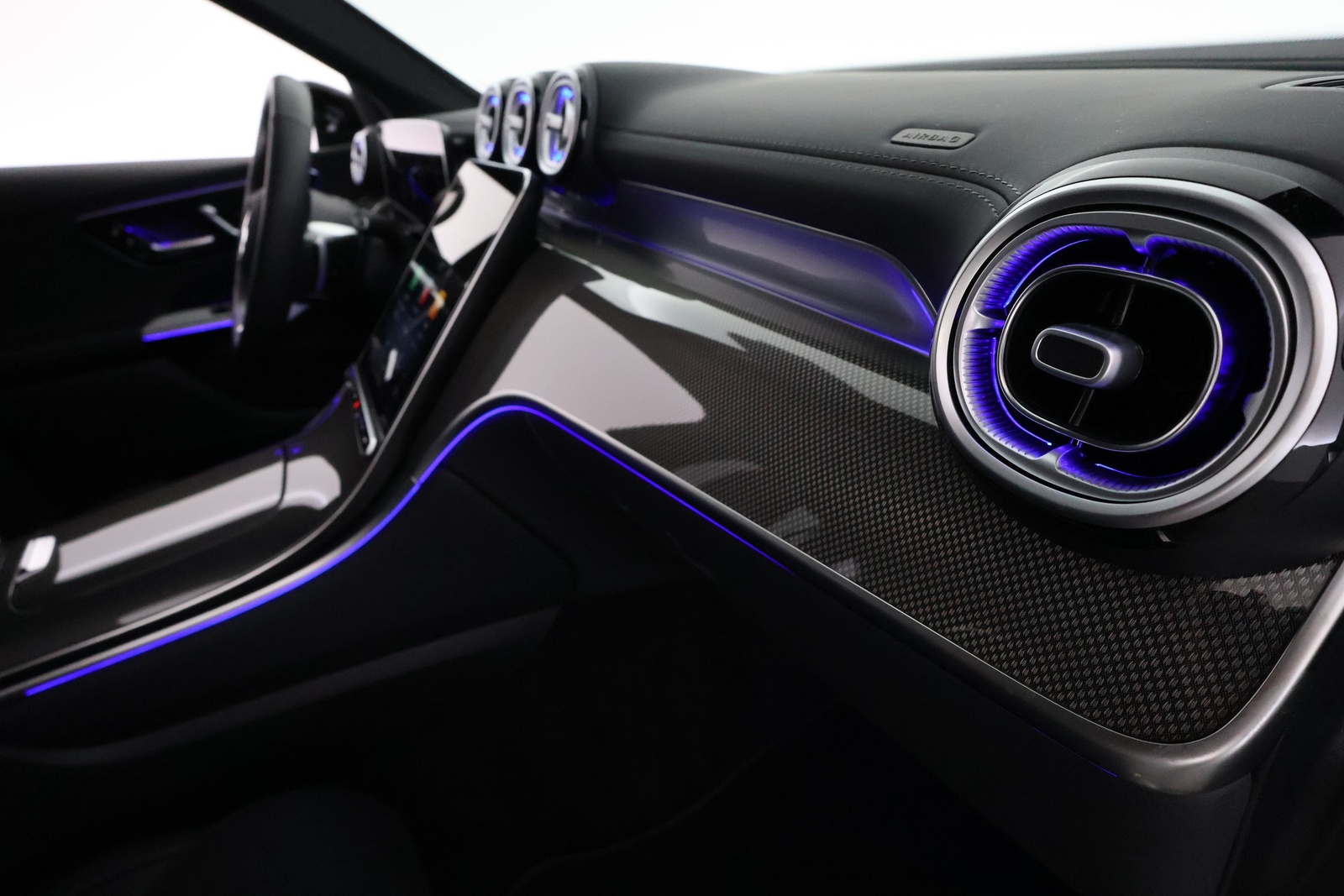 Mercedes-Benz GLC 2025