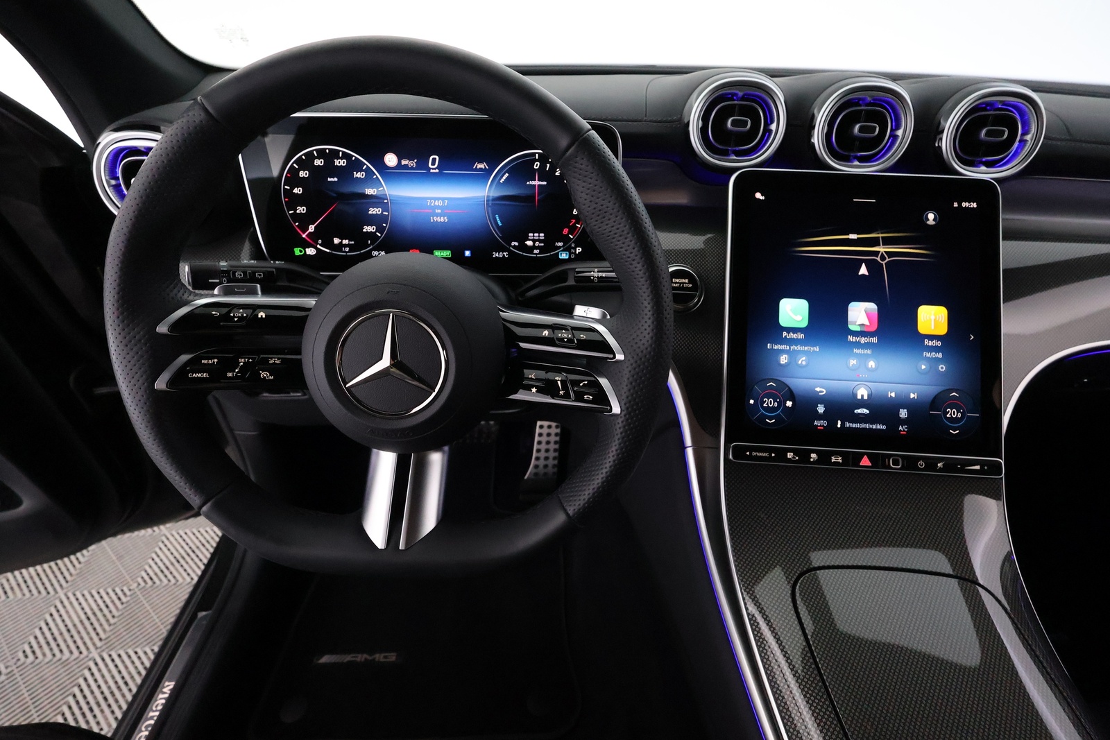 Mercedes-Benz GLC 2025