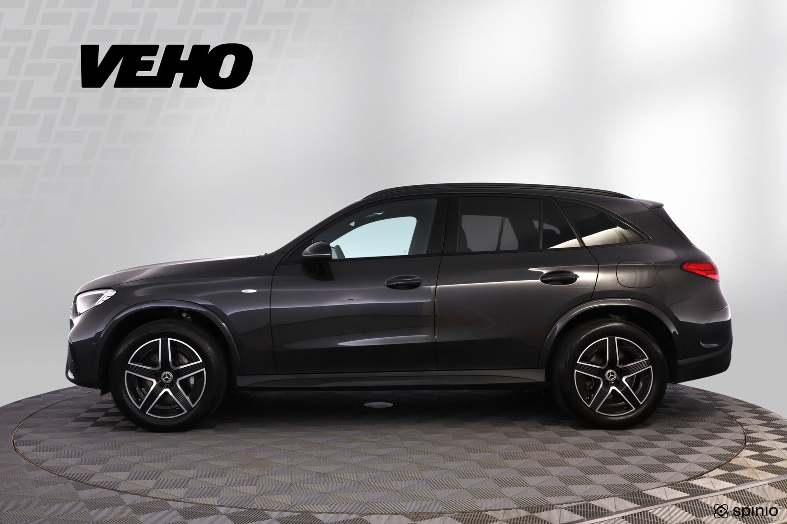 Mercedes-Benz GLC 2025