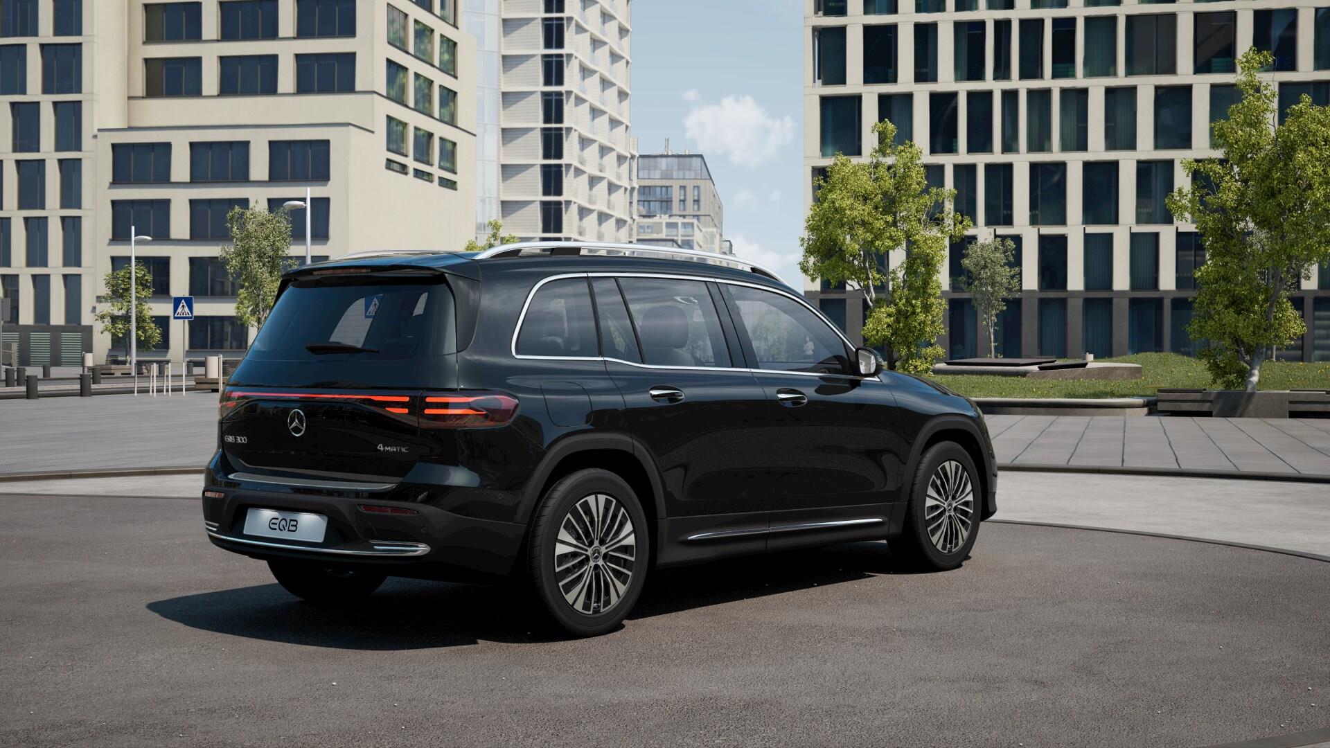 Mercedes-Benz EQB 2025