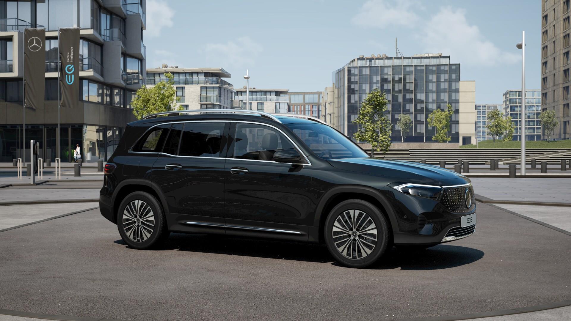Mercedes-Benz EQB 2025