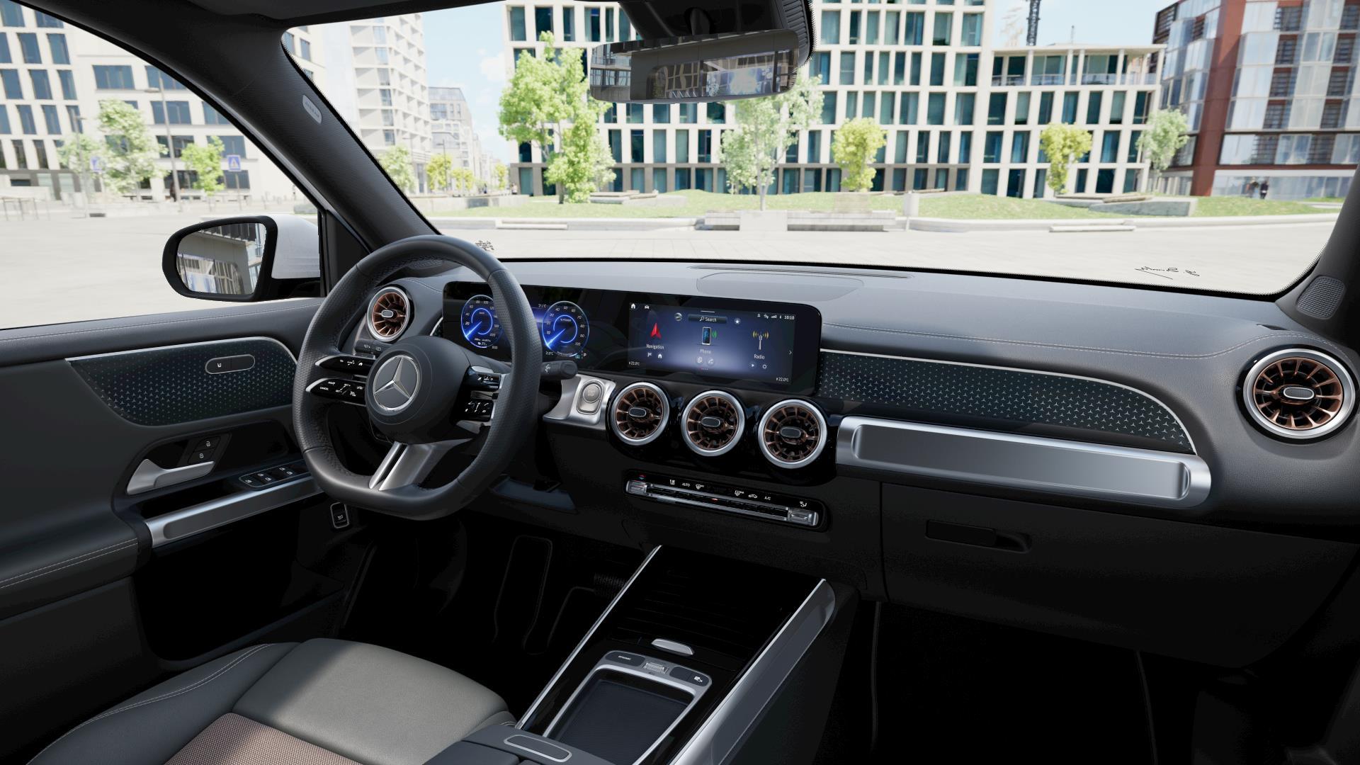 Mercedes-Benz EQB 2025