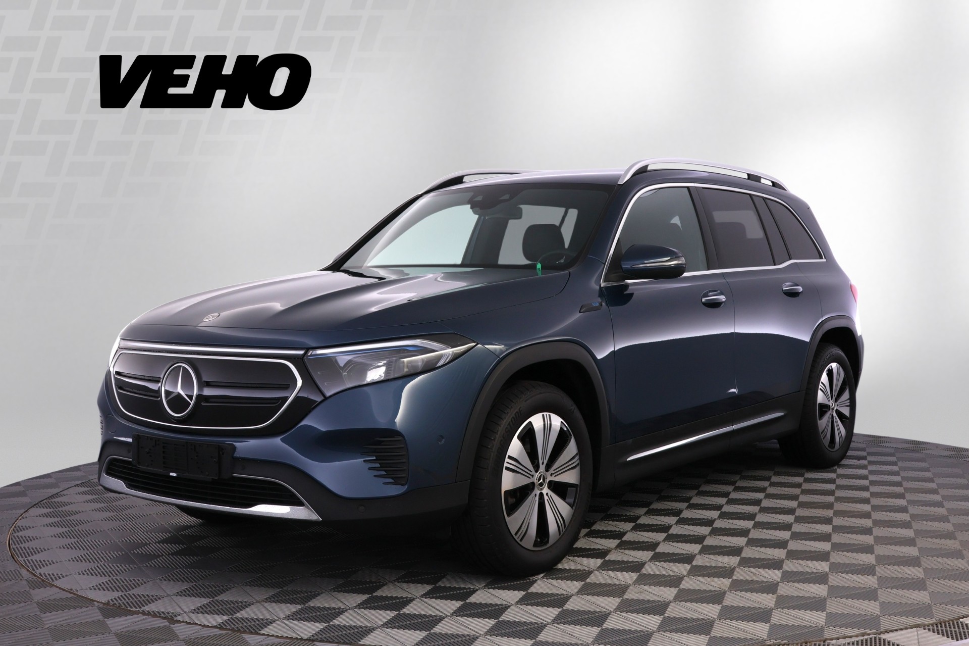 Mercedes-Benz EQB 2022
