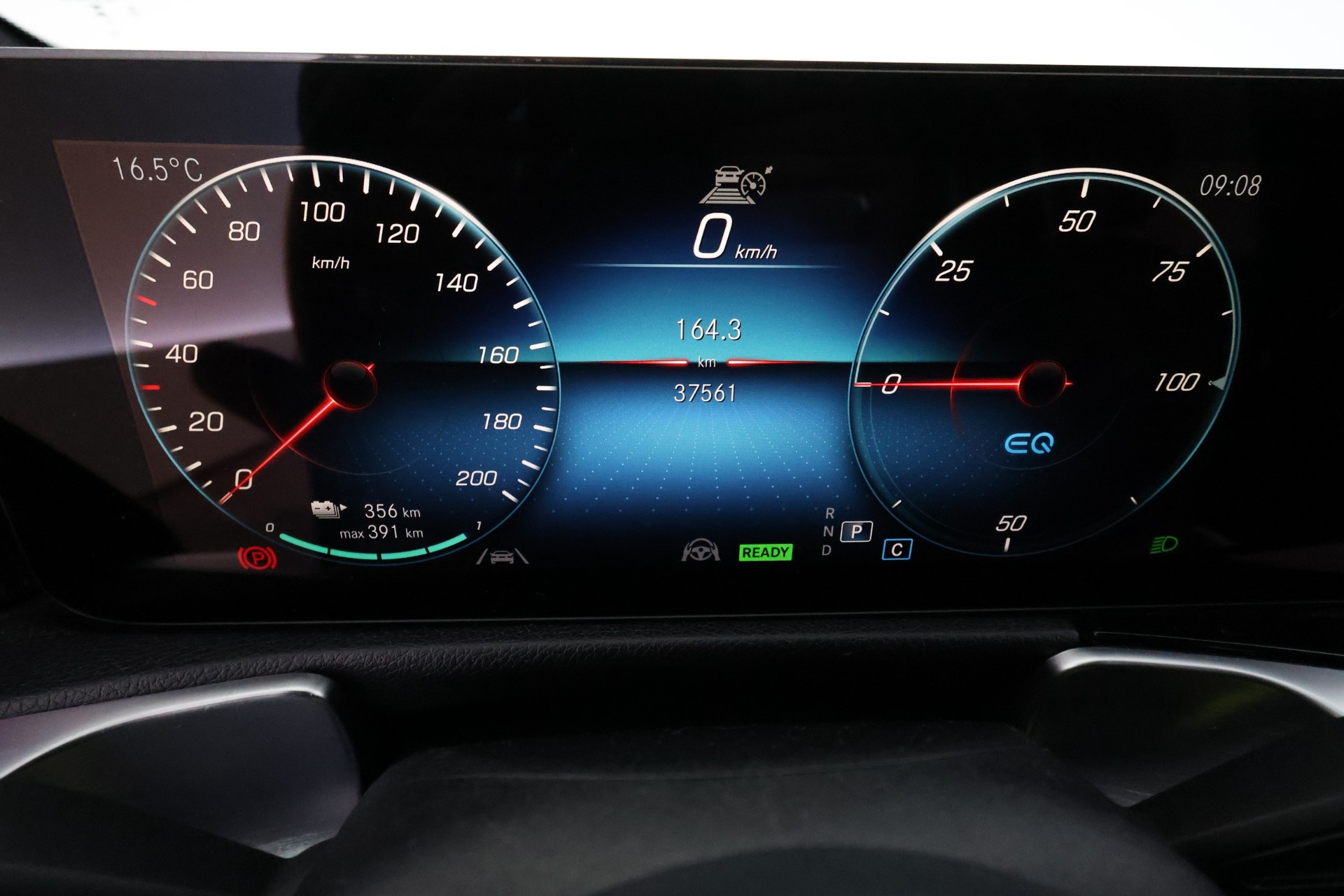 Mercedes-Benz EQB 2022