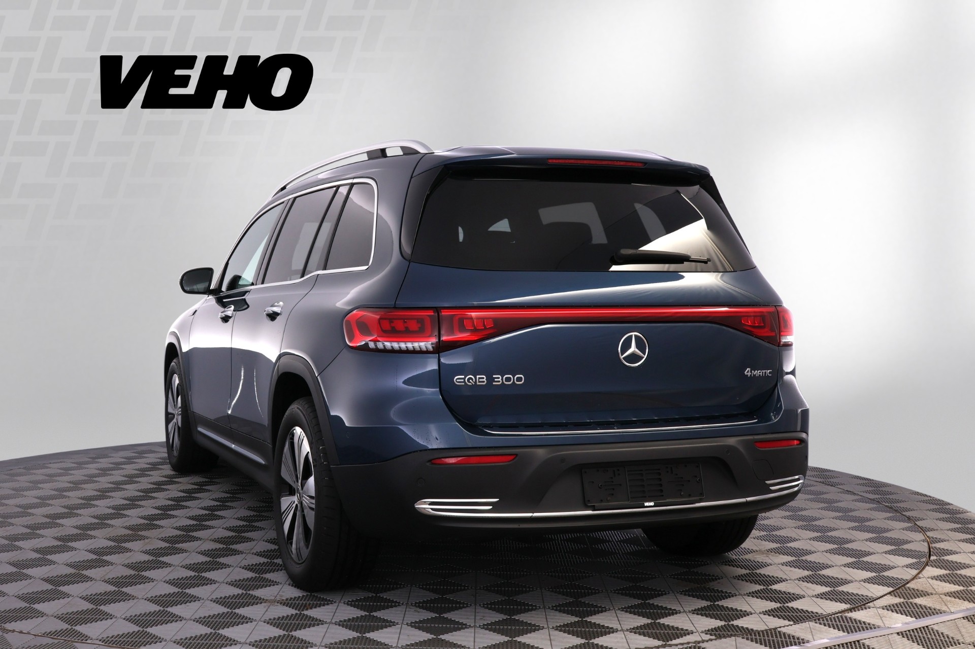 Mercedes-Benz EQB 2022