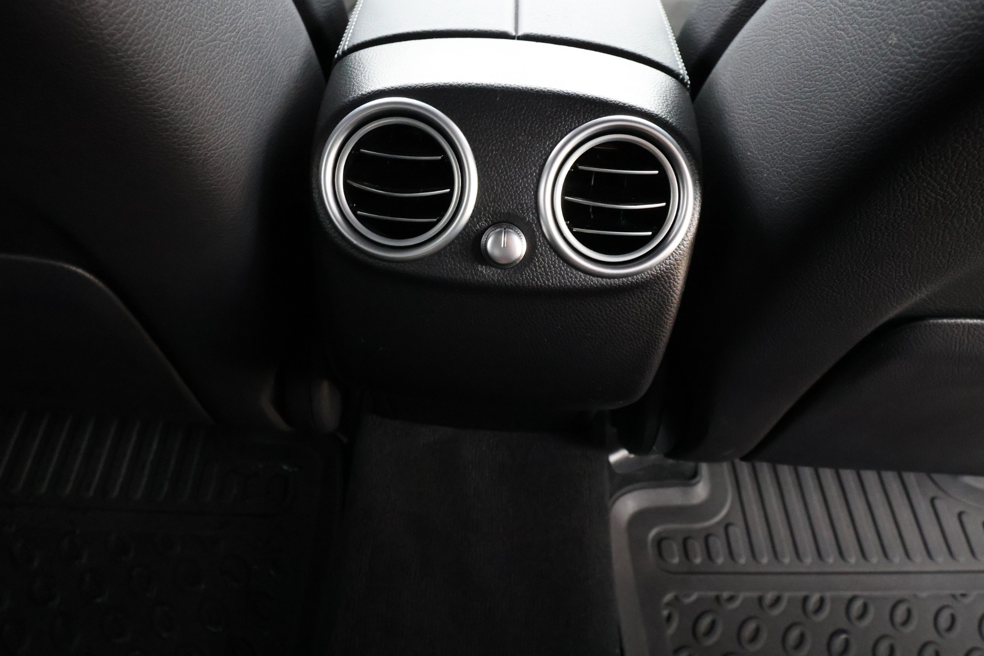 Mercedes-Benz GLC 2021