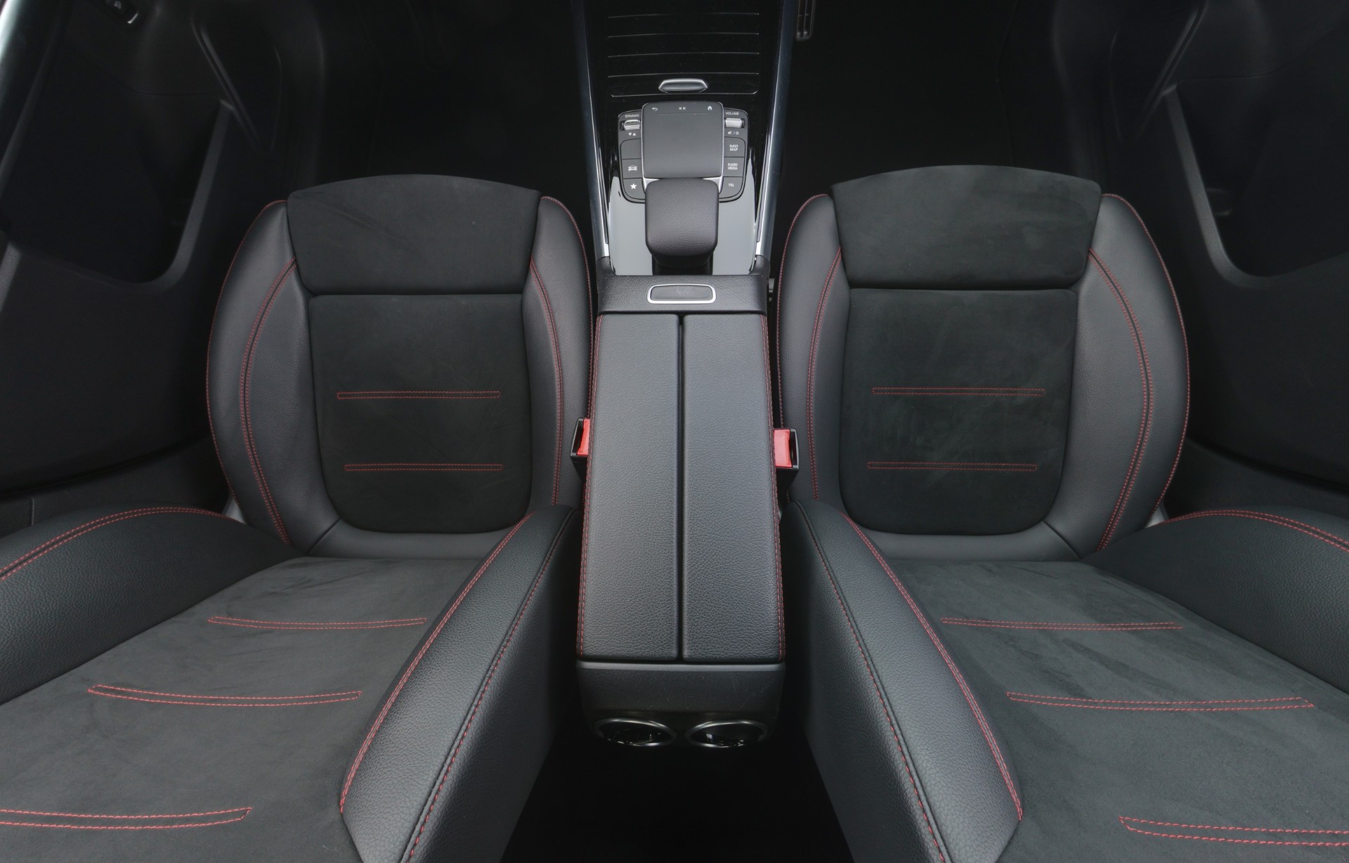 Mercedes-Benz GLA 2021