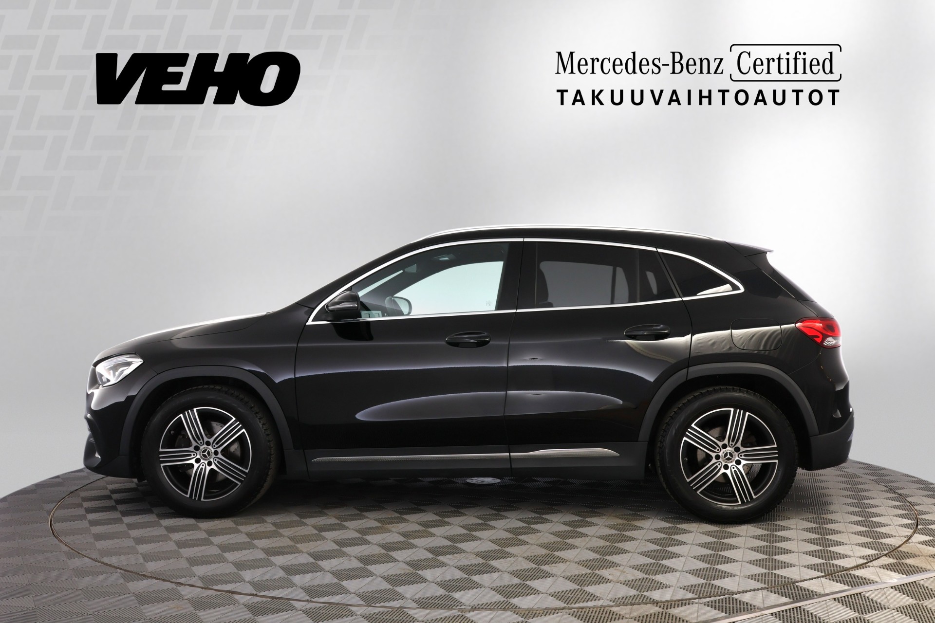 Mercedes-Benz GLA 2021