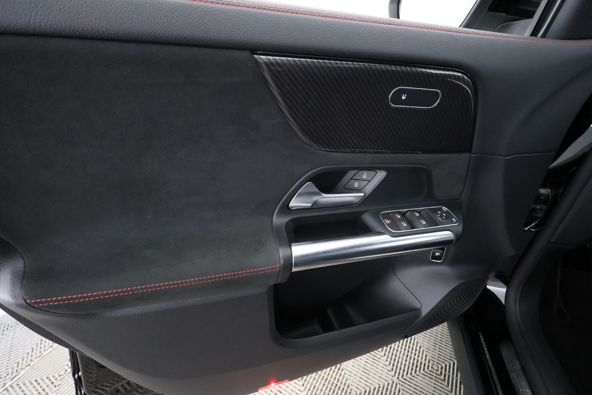 Mercedes-Benz GLA 2021