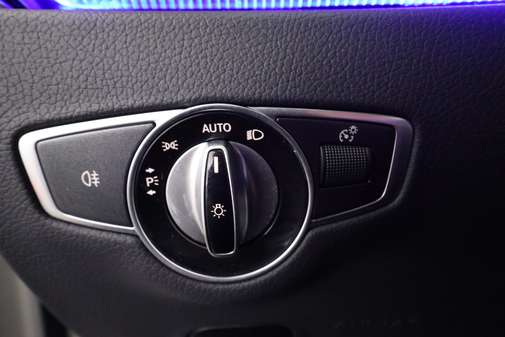 Mercedes-Benz E 2023