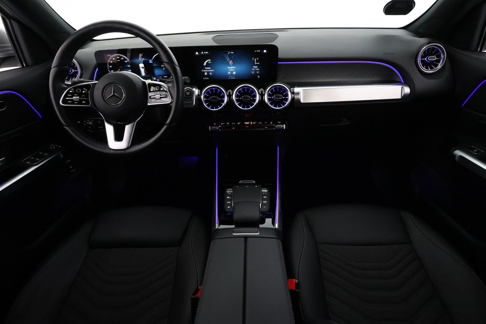 Mercedes-Benz EQB 2023