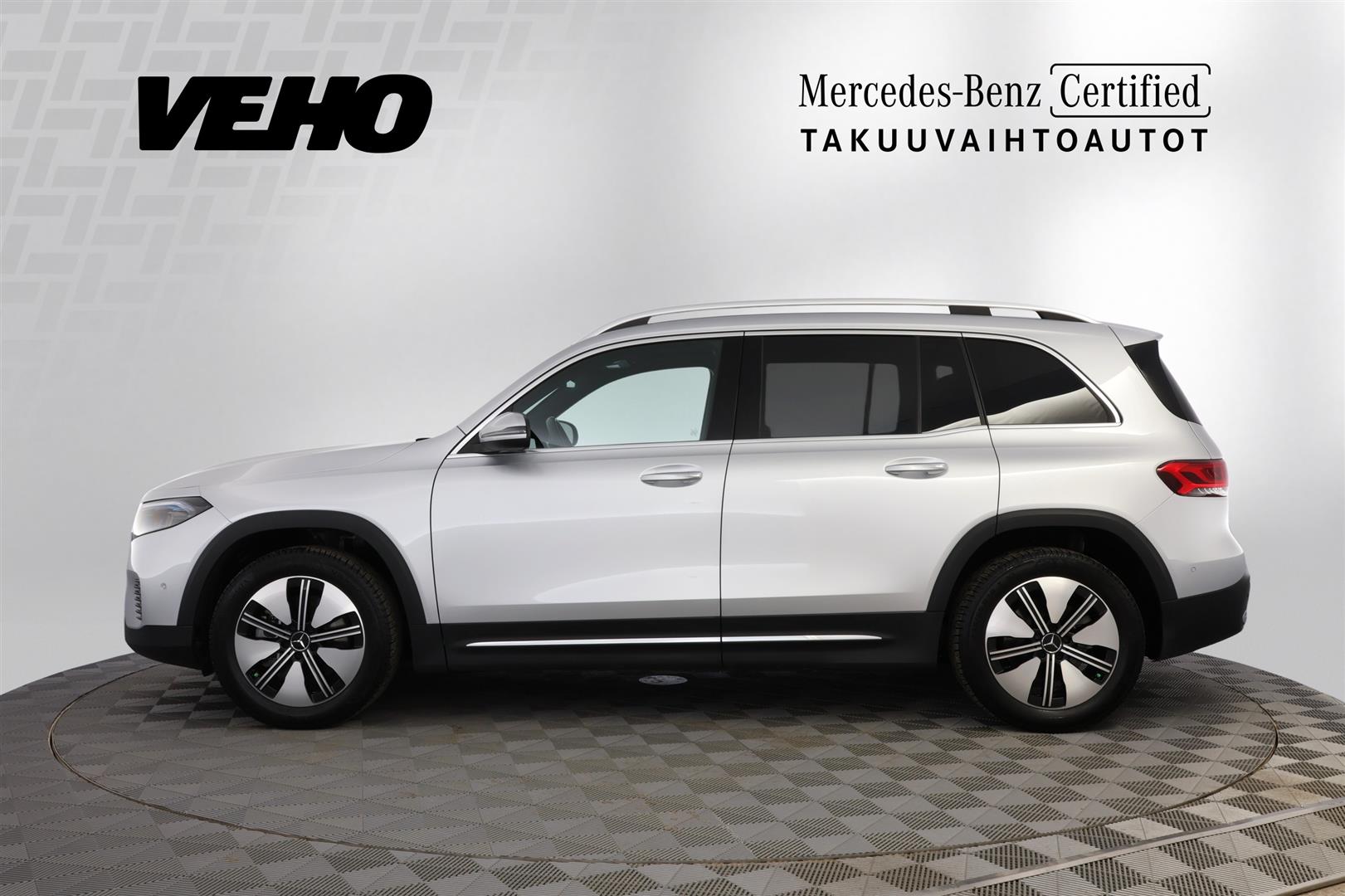 Mercedes-Benz EQB 2023
