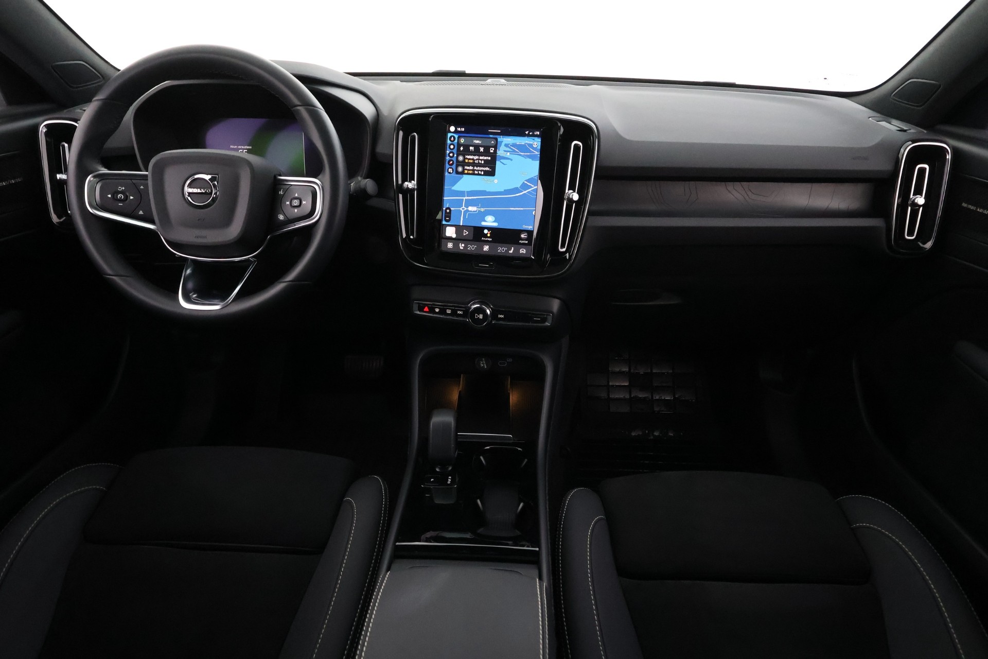 Volvo C40 2023