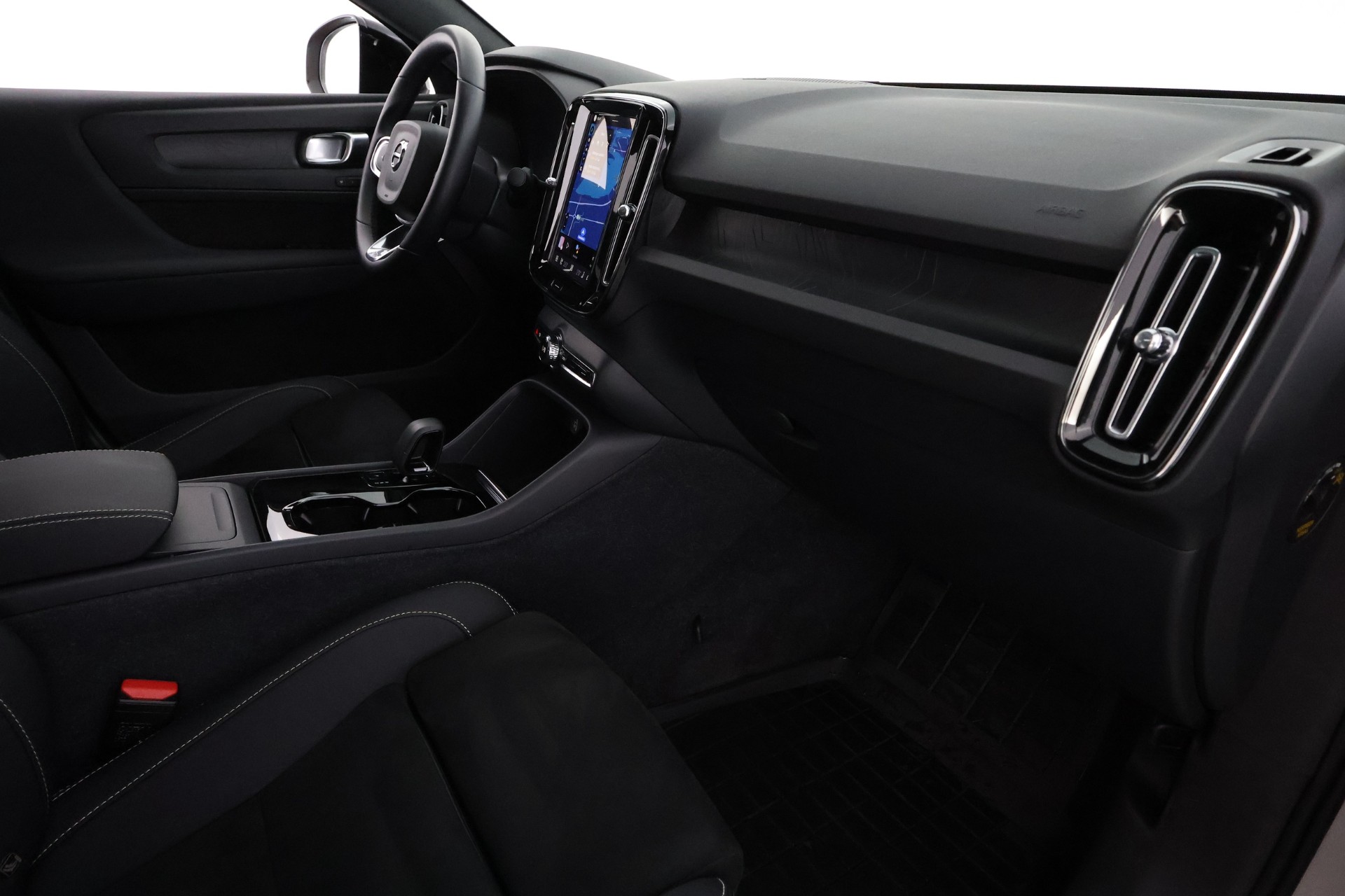 Volvo C40 2023