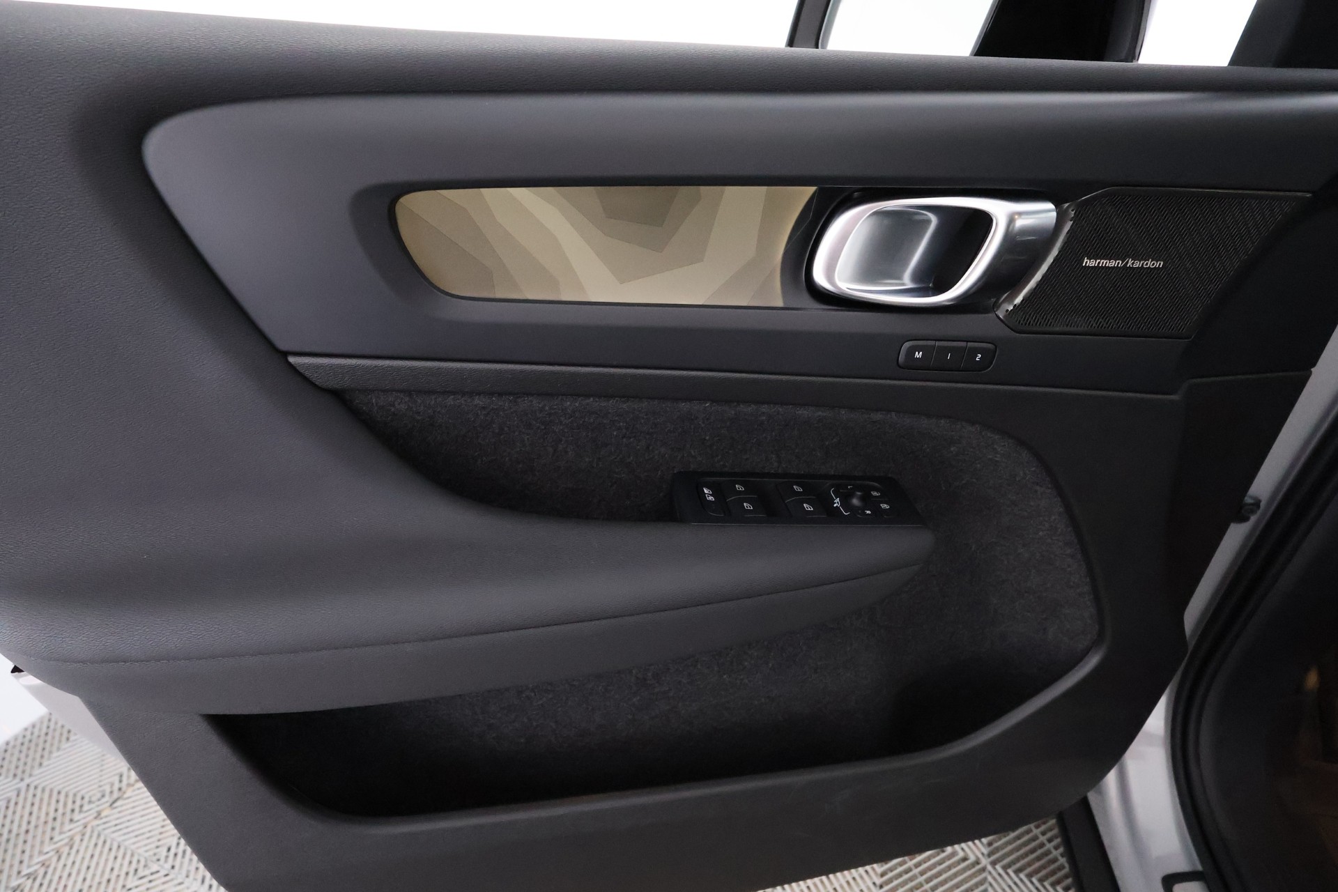 Volvo C40 2023