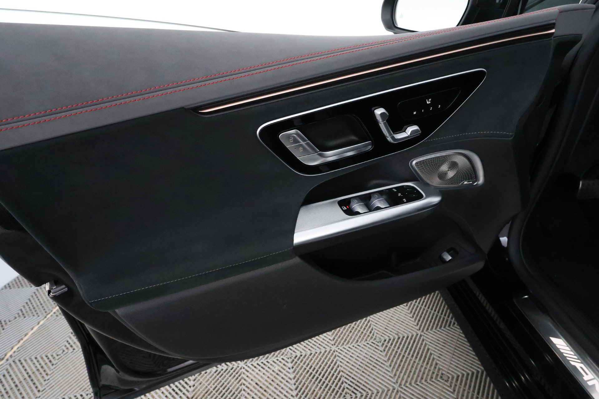 Mercedes-Benz EQE 2022