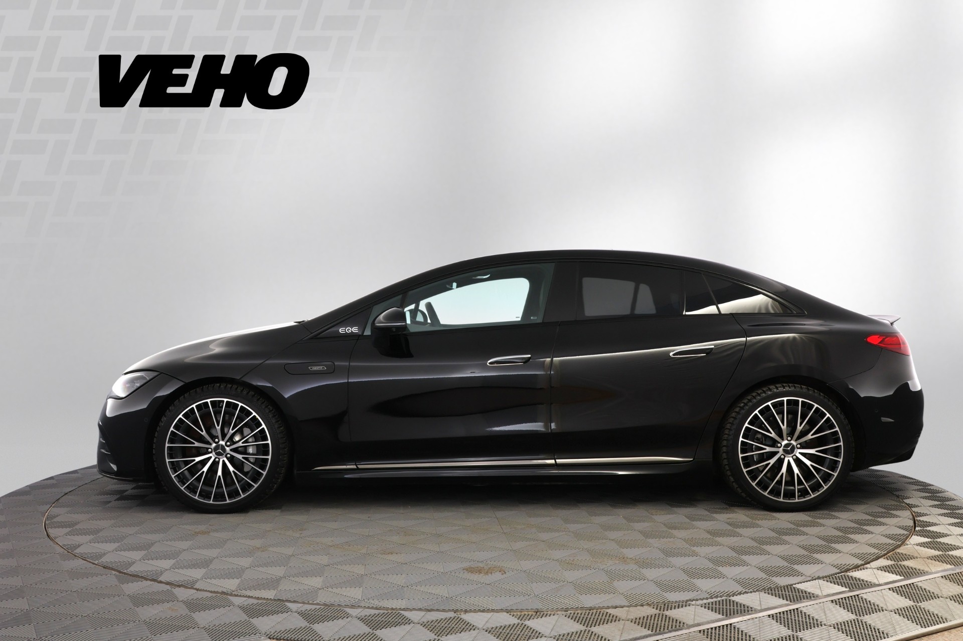 Mercedes-Benz EQE 2022