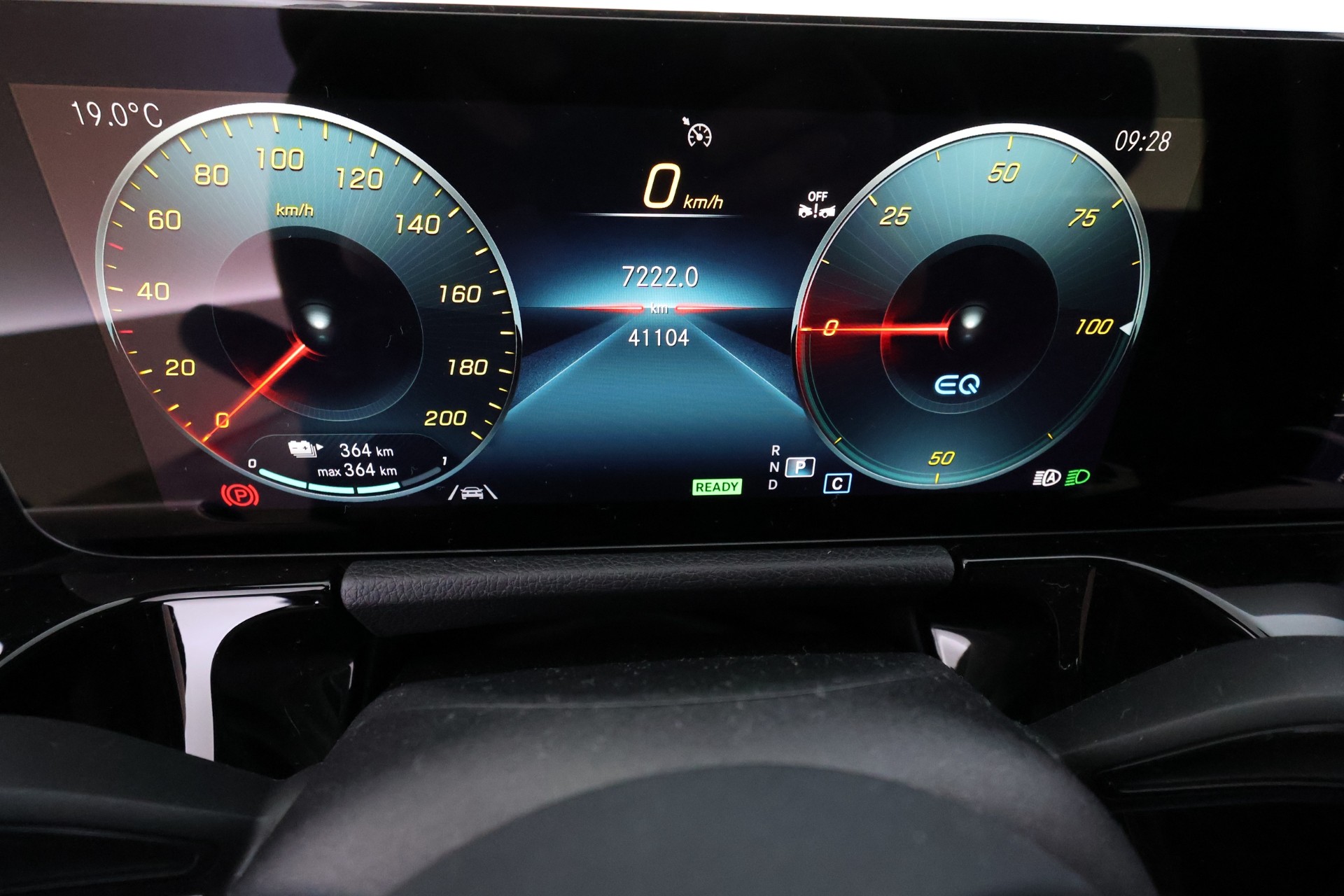 Mercedes-Benz EQA 2023