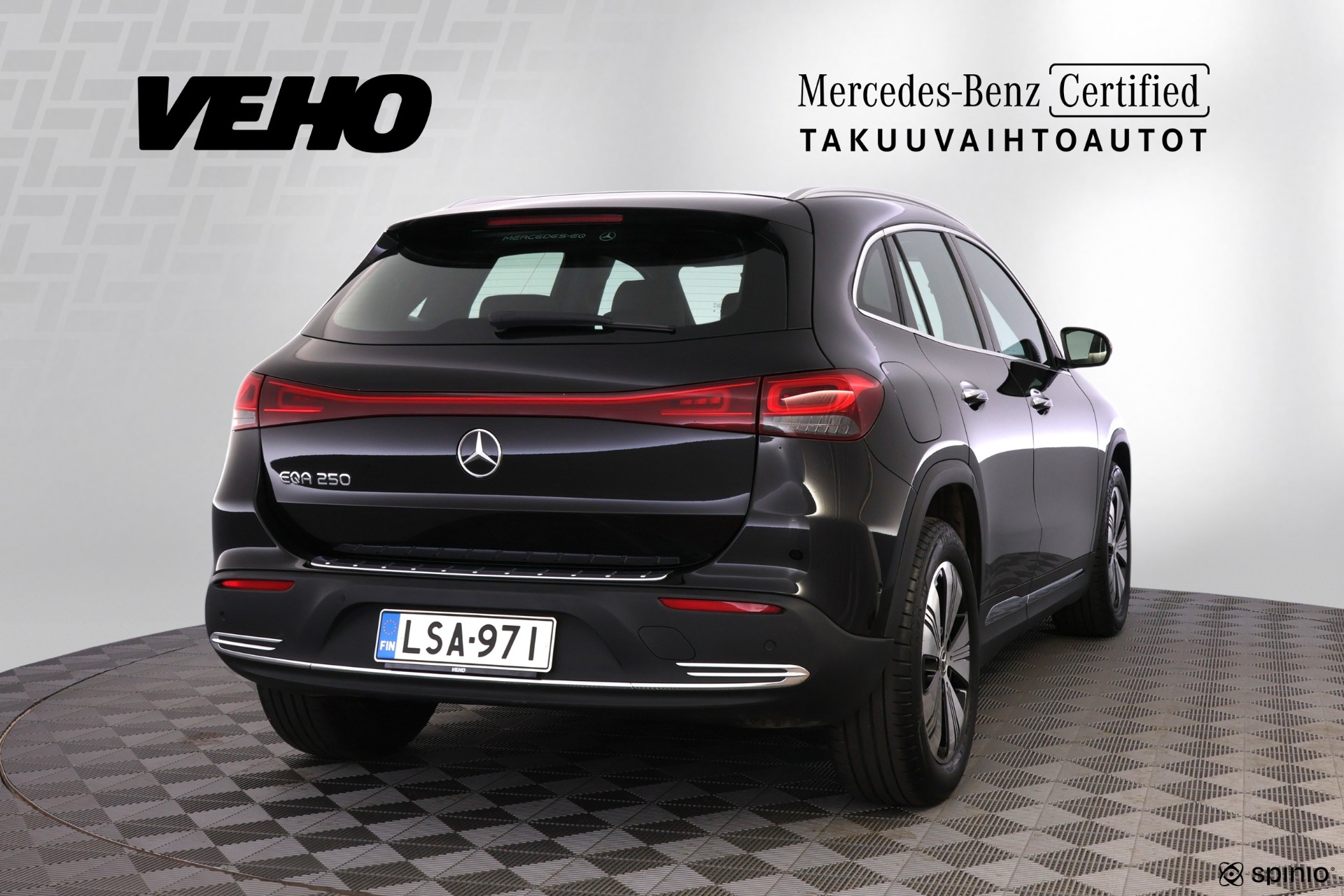 Mercedes-Benz EQA 2023